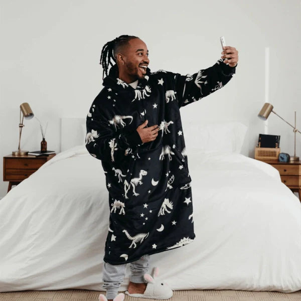 Wearable blanket Oversized with sherpa lining One size fits most.