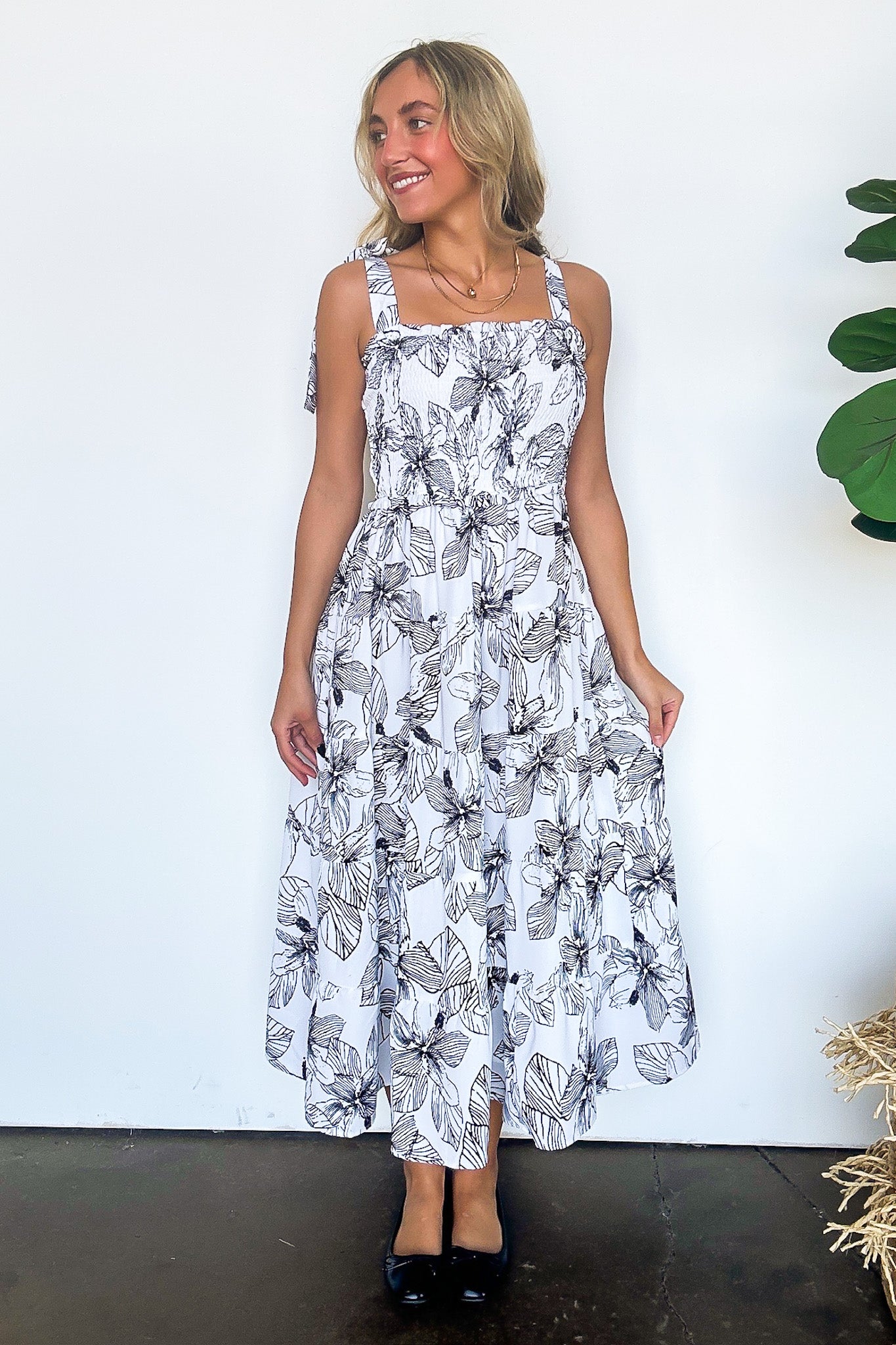 Cutely Defined Printed Dress