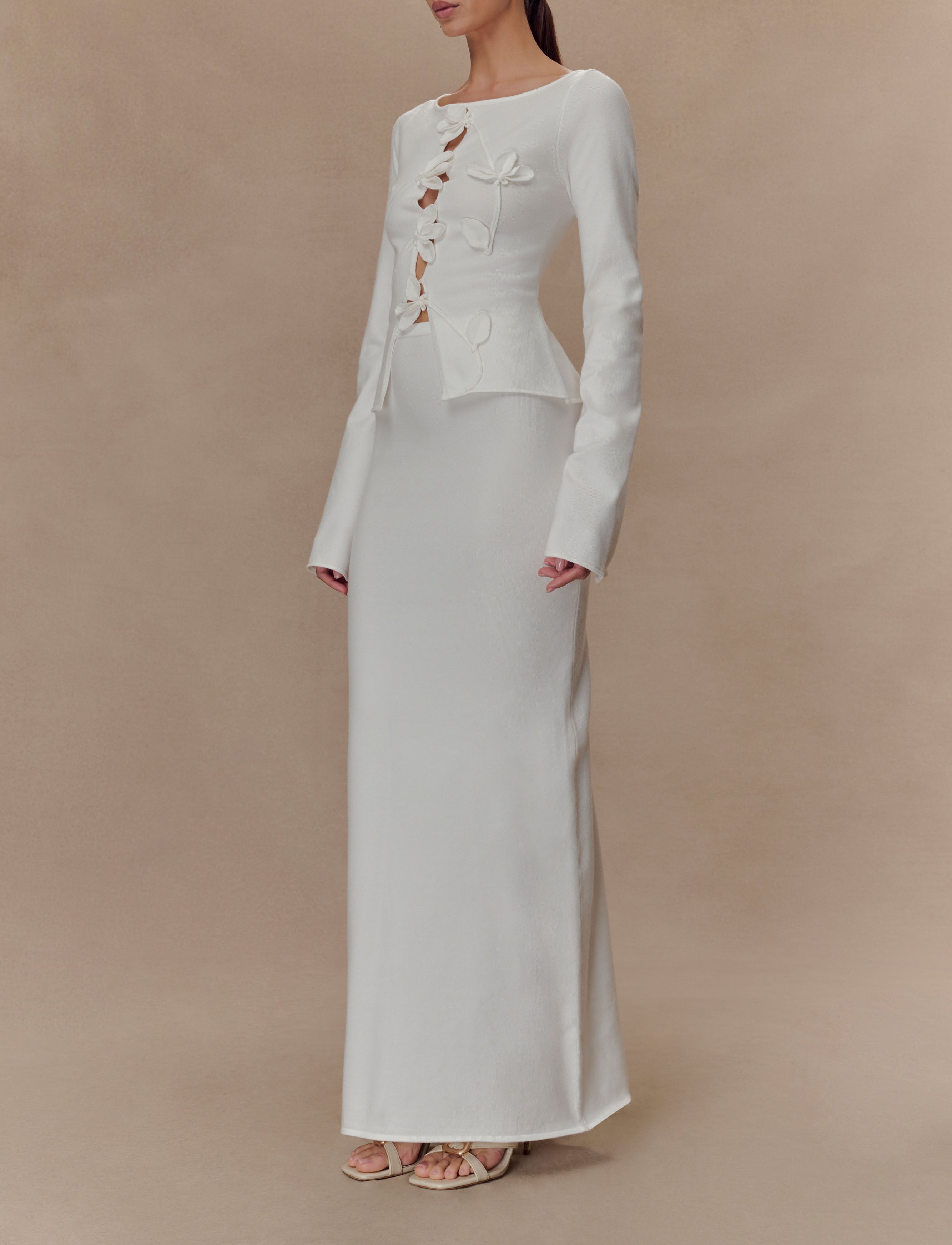 White Floral Long Sleeve Knit Top