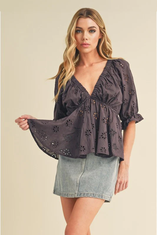Eyelet Embroidered V-Neck Half Sleeve Peplum Blouse