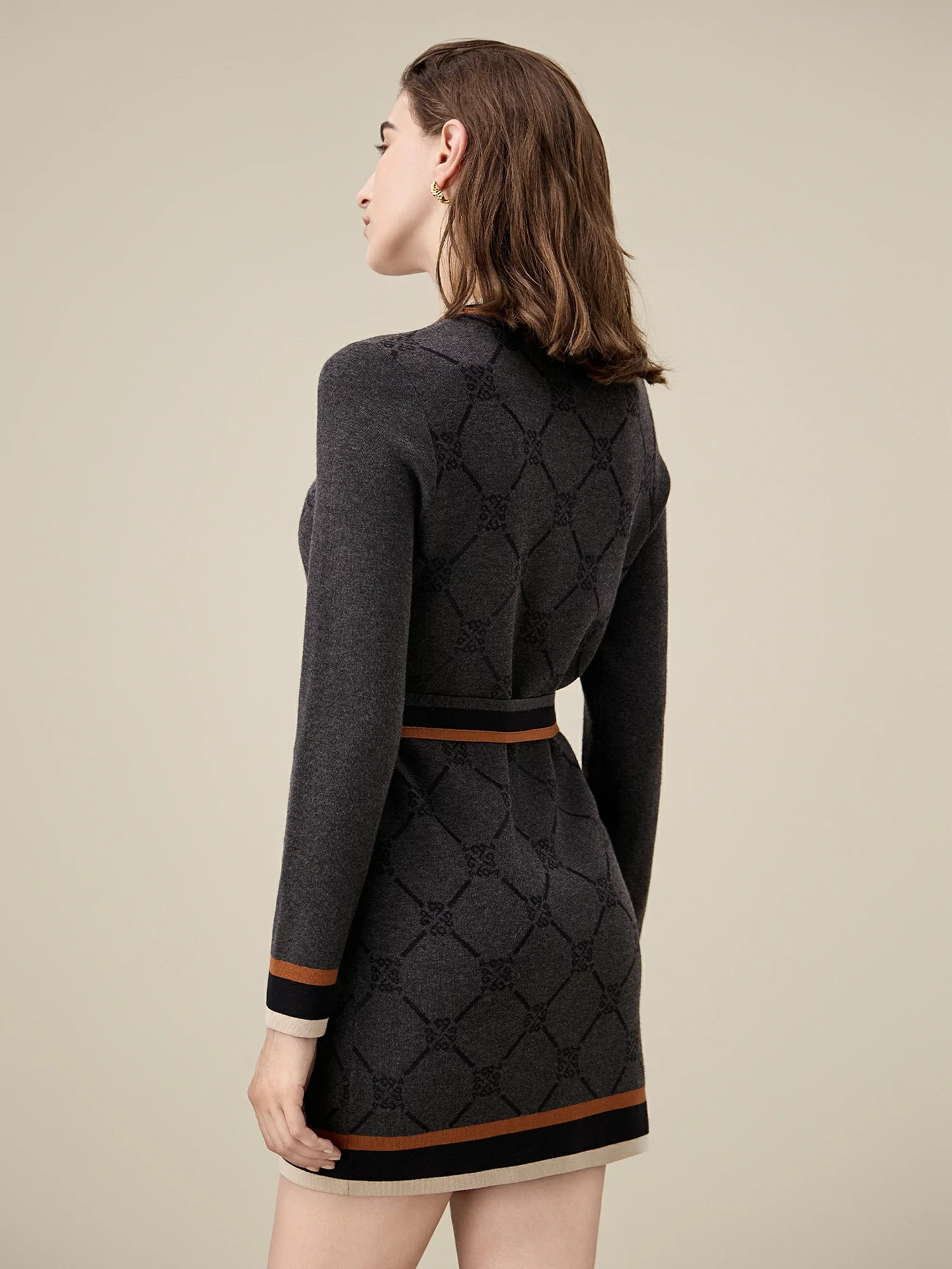 Lyocell Long Sleeve Contrast Logo Pattern Knitted Dress