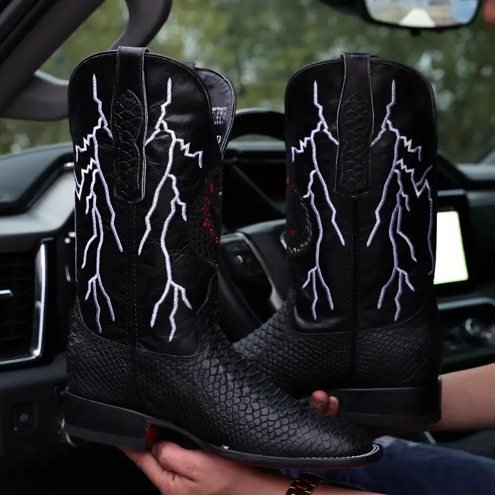 BLOWOUT SALE BOOT #31🚨