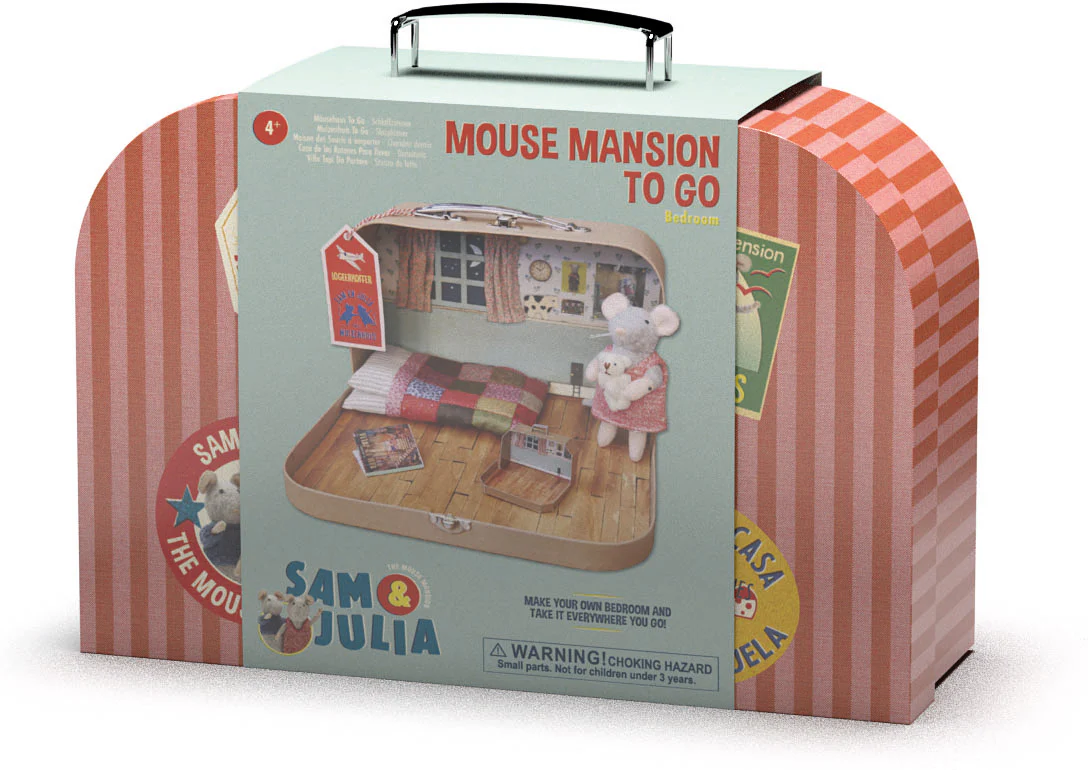 Mouse Suitcase Bedroom Kit