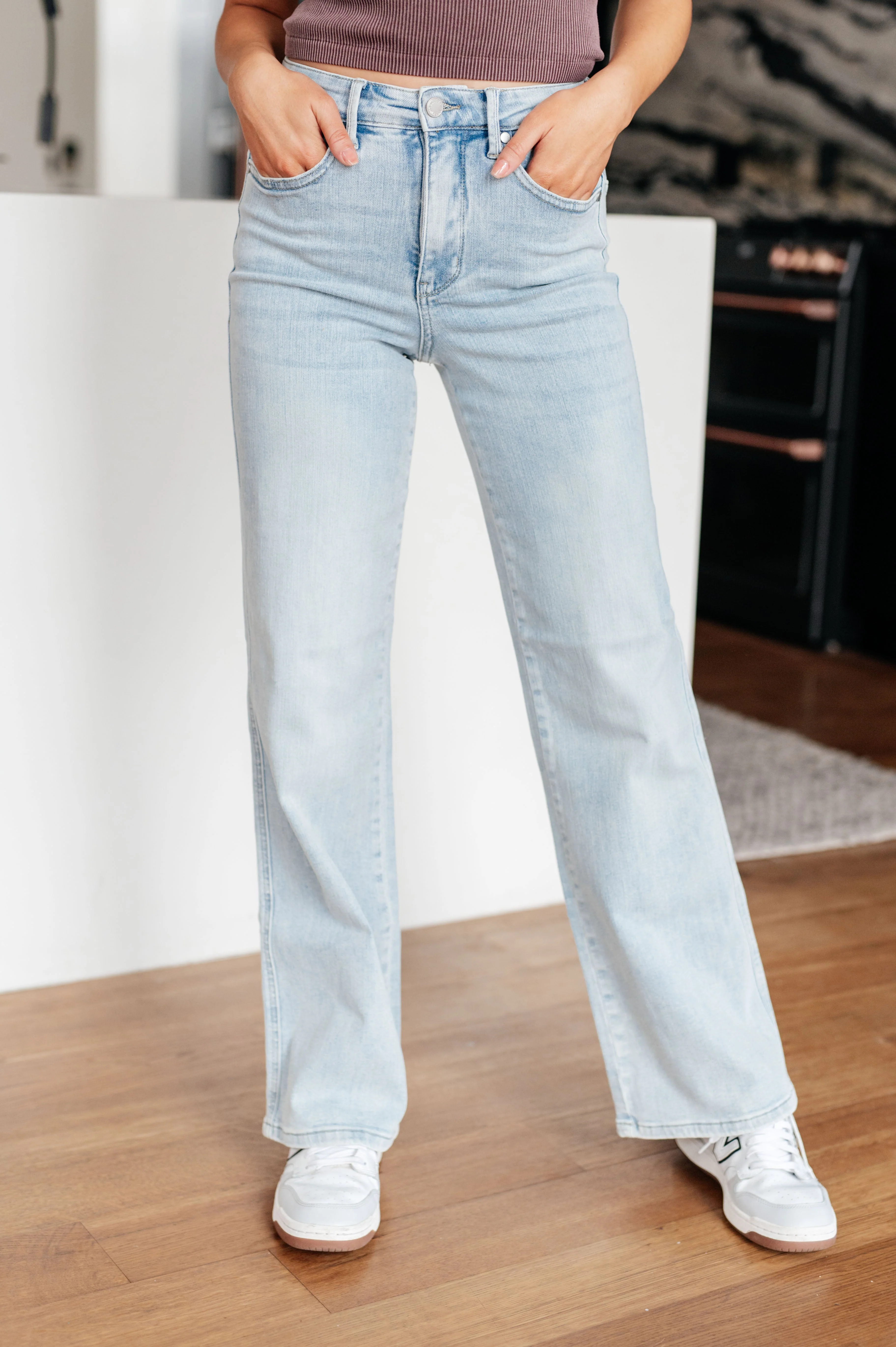 High Rise Control Top Vintage Wash Straight Jeans
