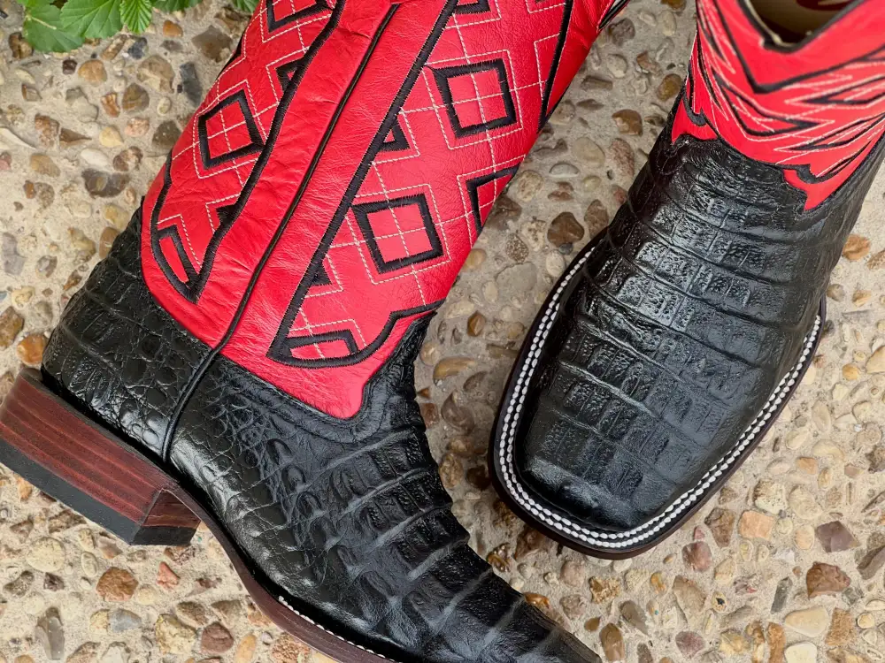 Men’s Black Crocodile Horn-Back Leather Boots With Red Shaft