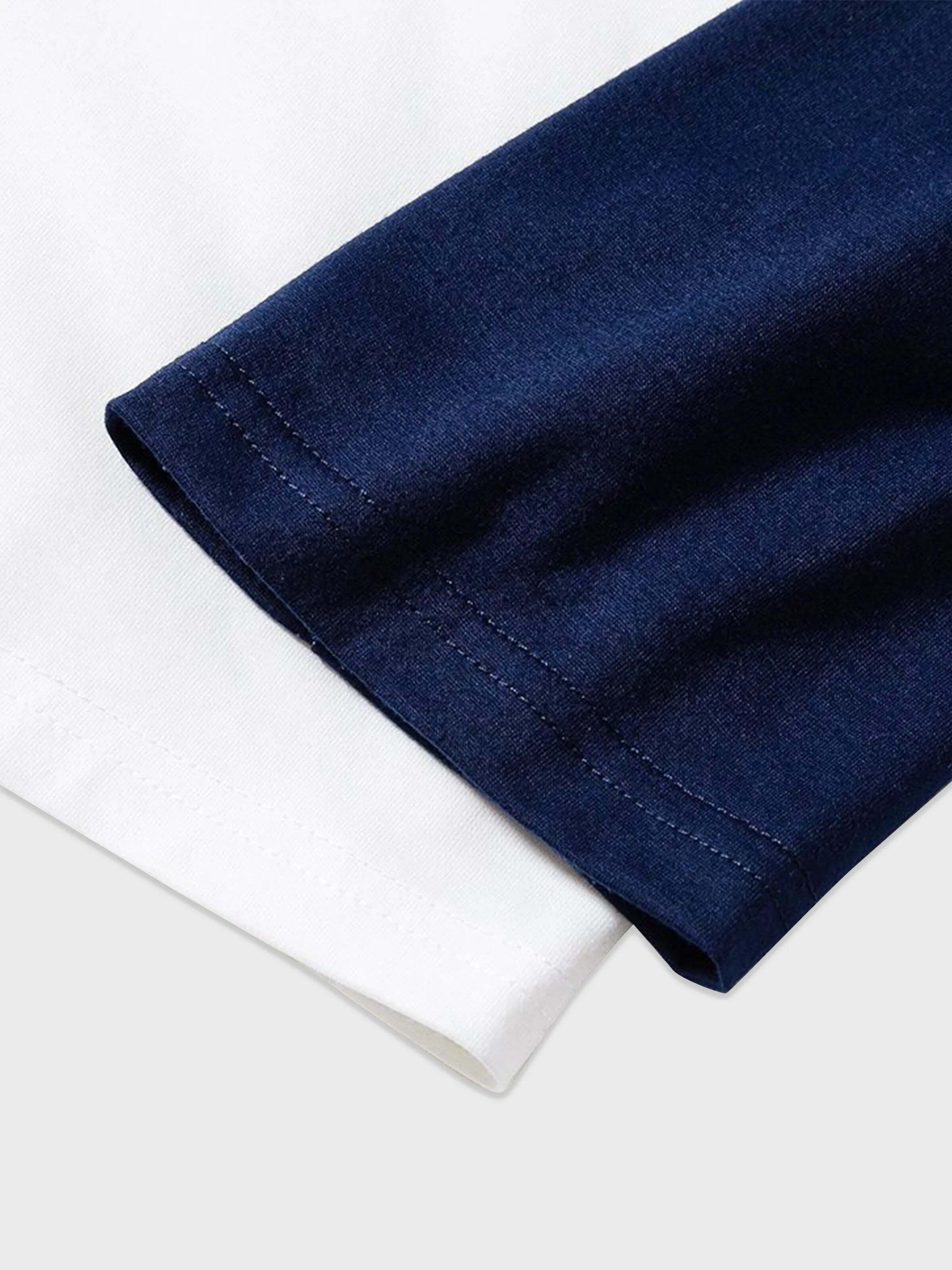 Christmas Family Pajamas Reindeer Pattern Big Graphic Raglan Sleeves Pajamas Sets with Christmas Socks Dark blue/White/Red