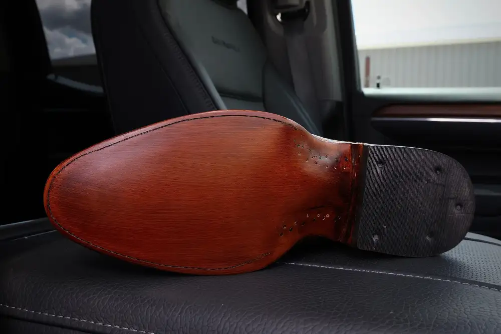 Cognac American Gator Belly-Round Toe