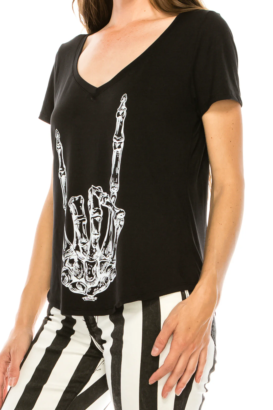 METAL FINGERS V-NECK SHIRT
