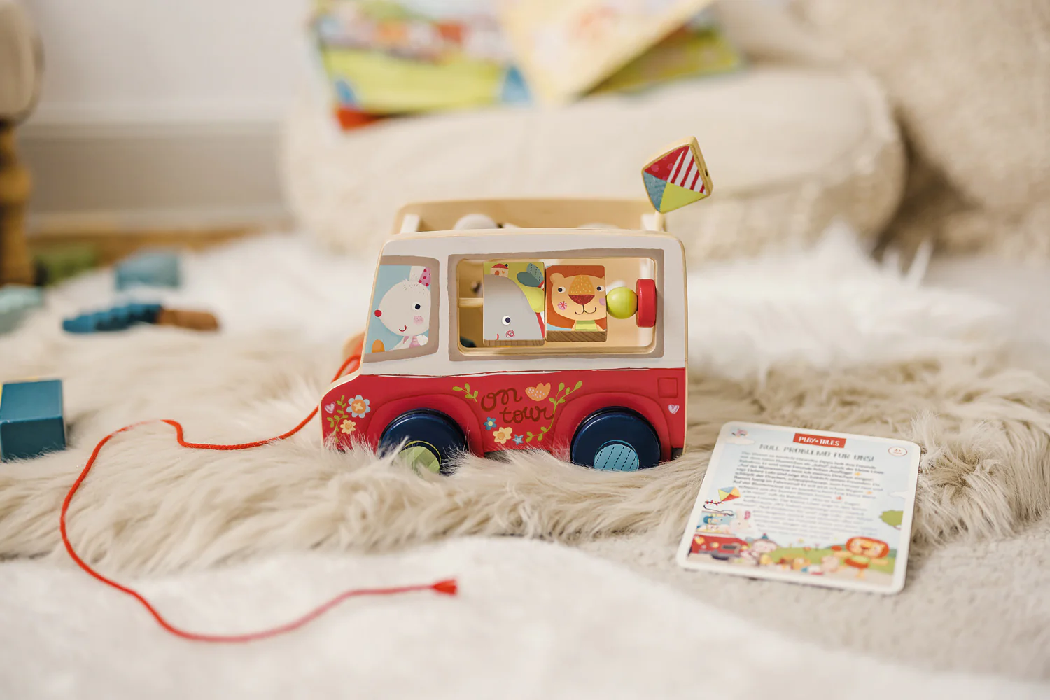 Friends on Tour Pull-Along Bus