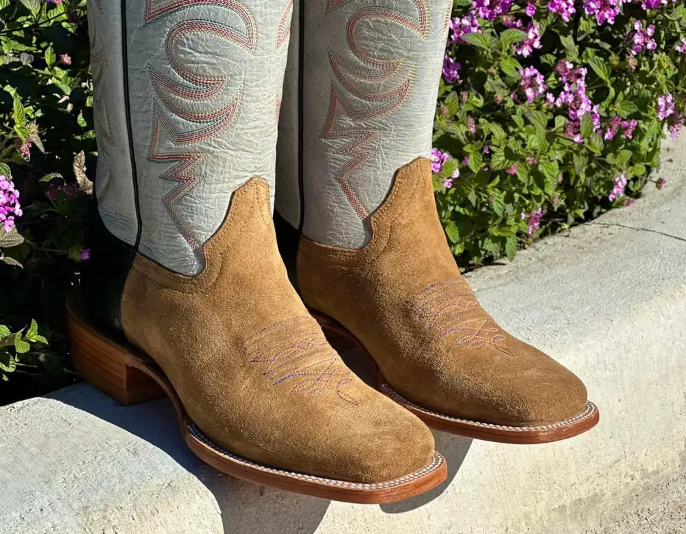 Men’s Honey Rough-Out Boots With White Shaft