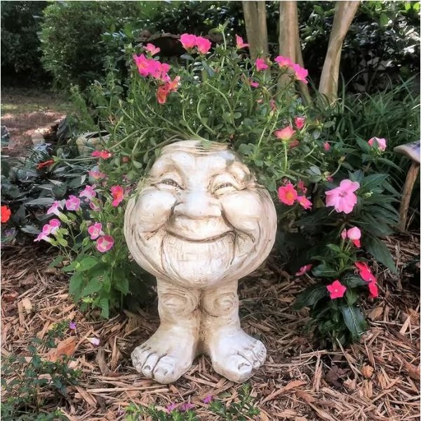Mugglys Face Statue Planter
