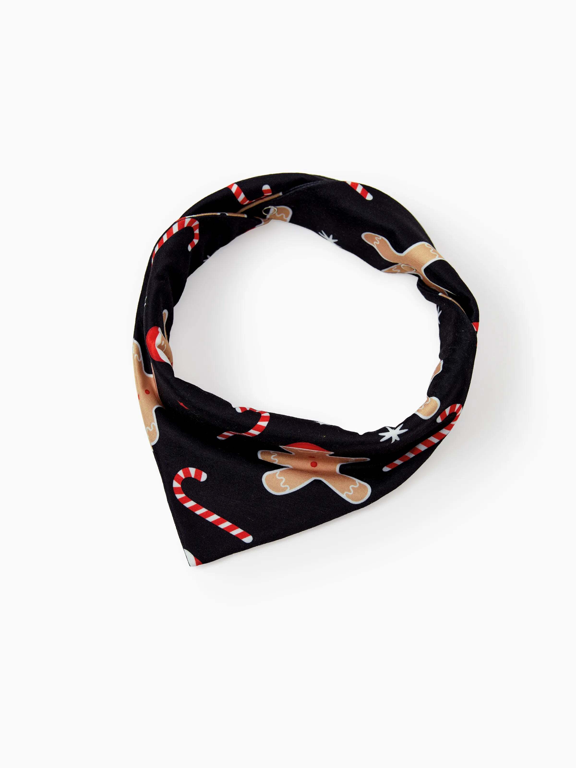 Christmas Matching Family Pajamas Set Gingerbread Print Black PJS with Christmas Socks Black