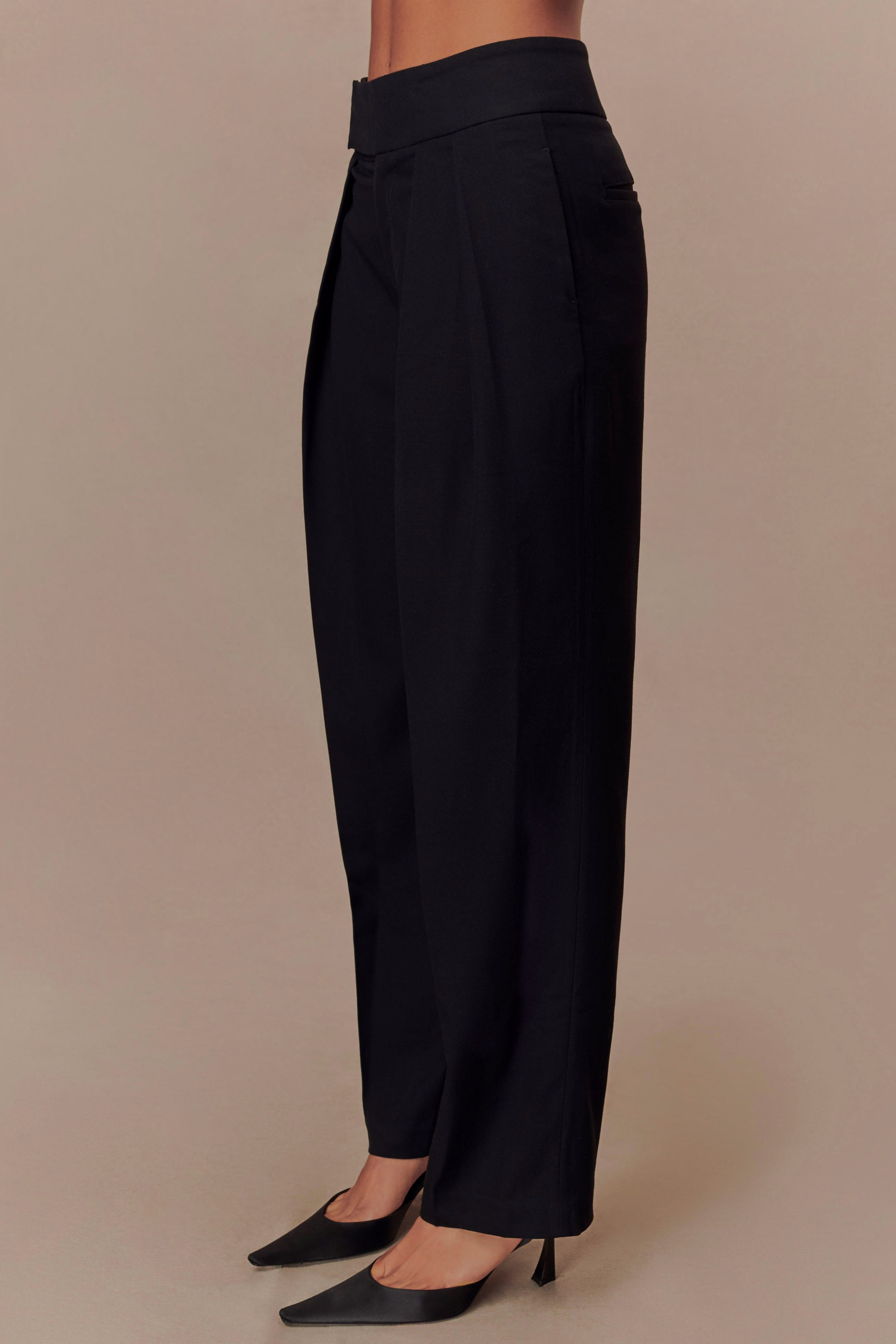 Black Pleated High Waisted Pants