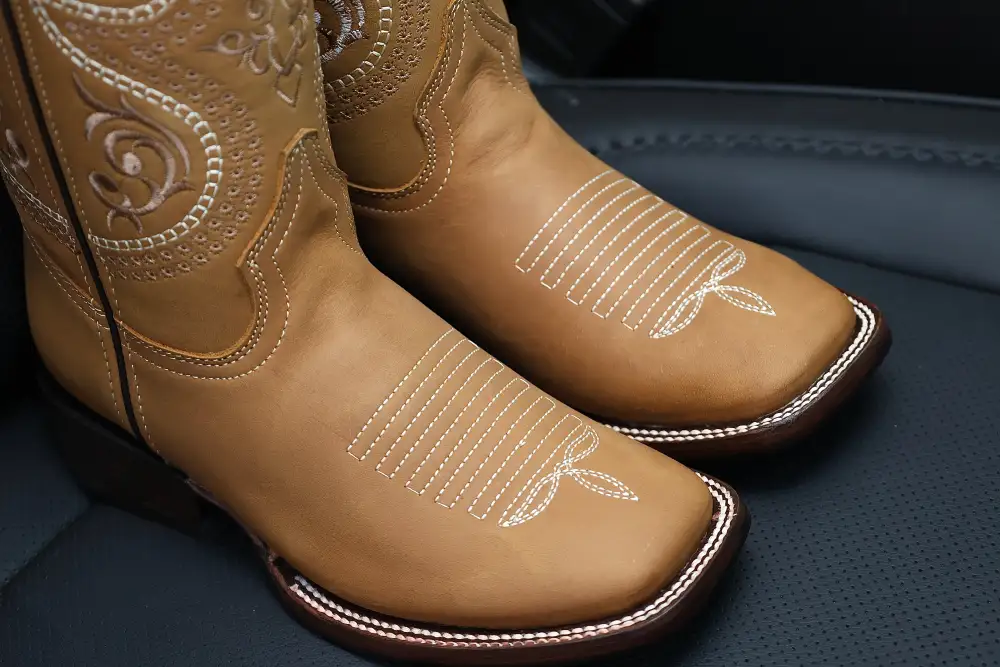 Men’s Honey Leather Boots-Square Toe