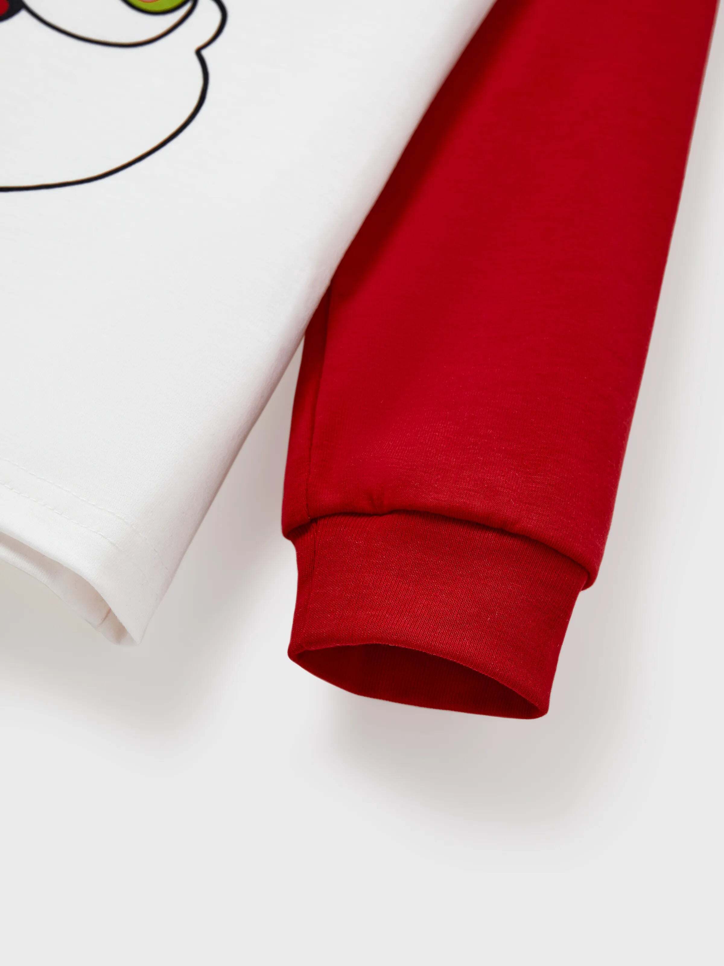 Christmas Matching Family Pajamas Set Christmas Grinch-themed Print PJS with Christmas Socks Red