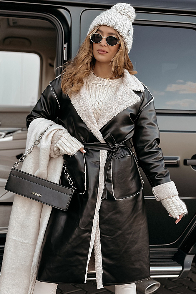 Collar lambhair spliced leather jacket