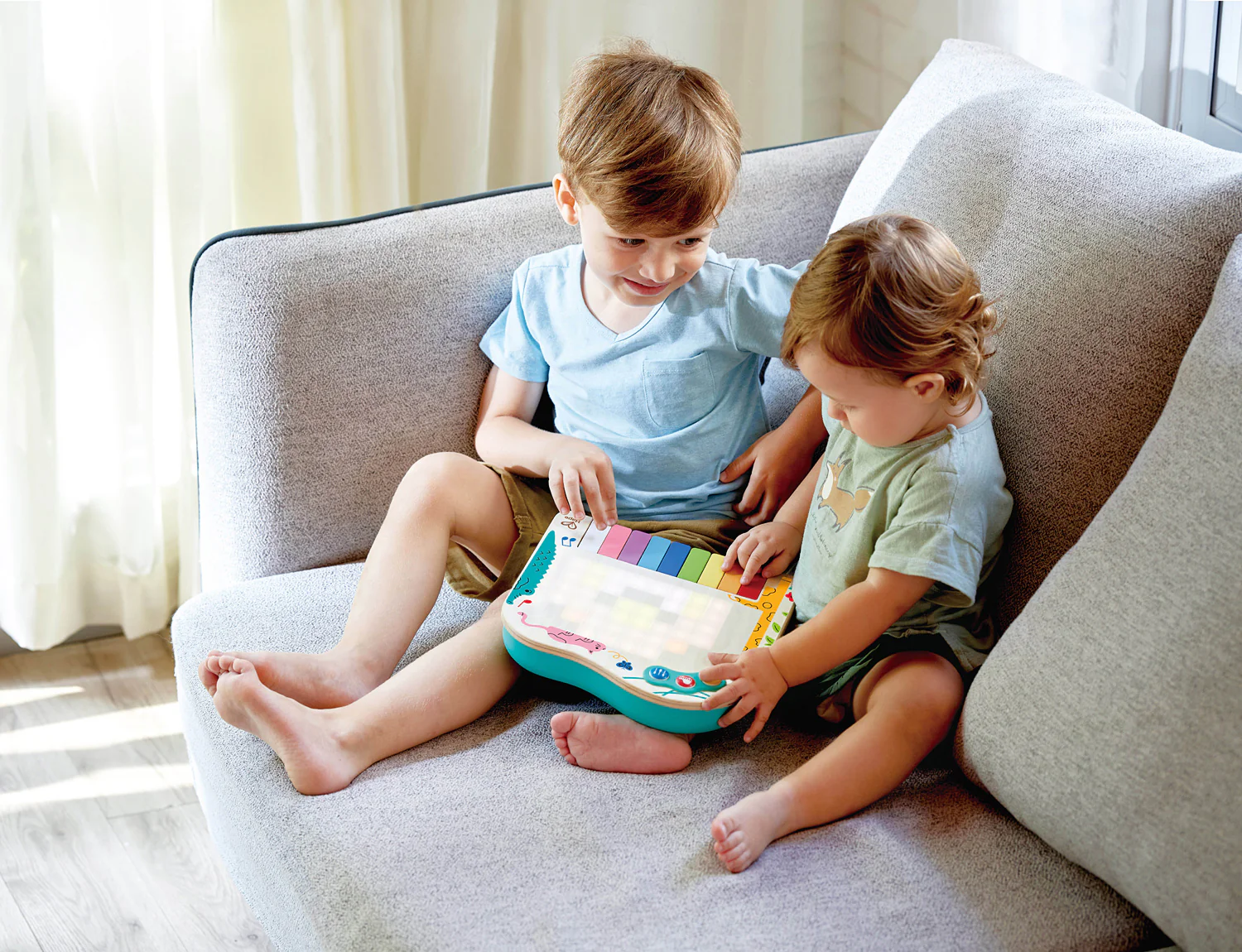 This product is designed to support both play and early education.