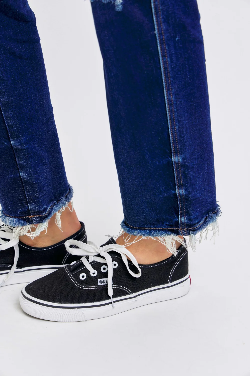 Blue Full Size High Waist Rigid Magic Heavy Destroy Straight Jeans