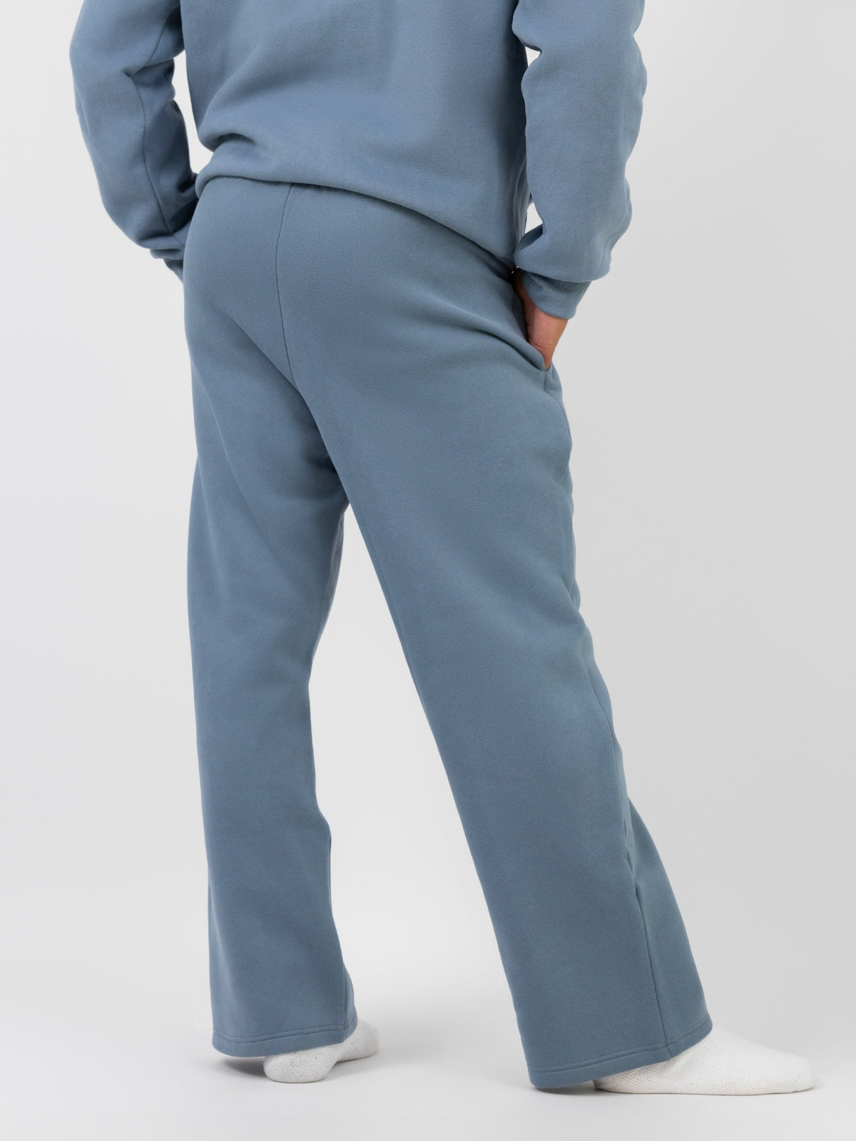 Signature Straight Leg Sweatpants
