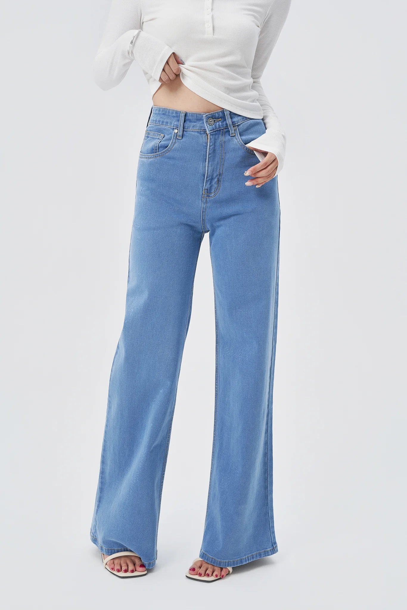 Wide Leg High Rise Jeans