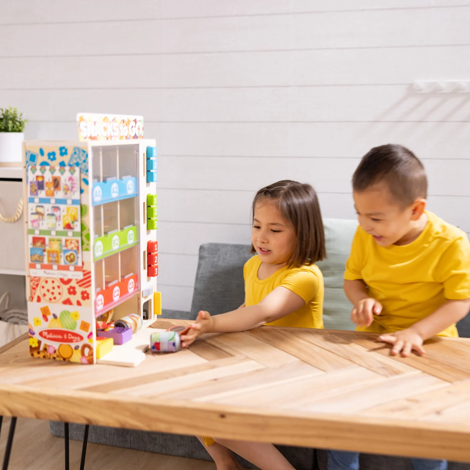 Sort-Stock-Select Vending Machine Playset