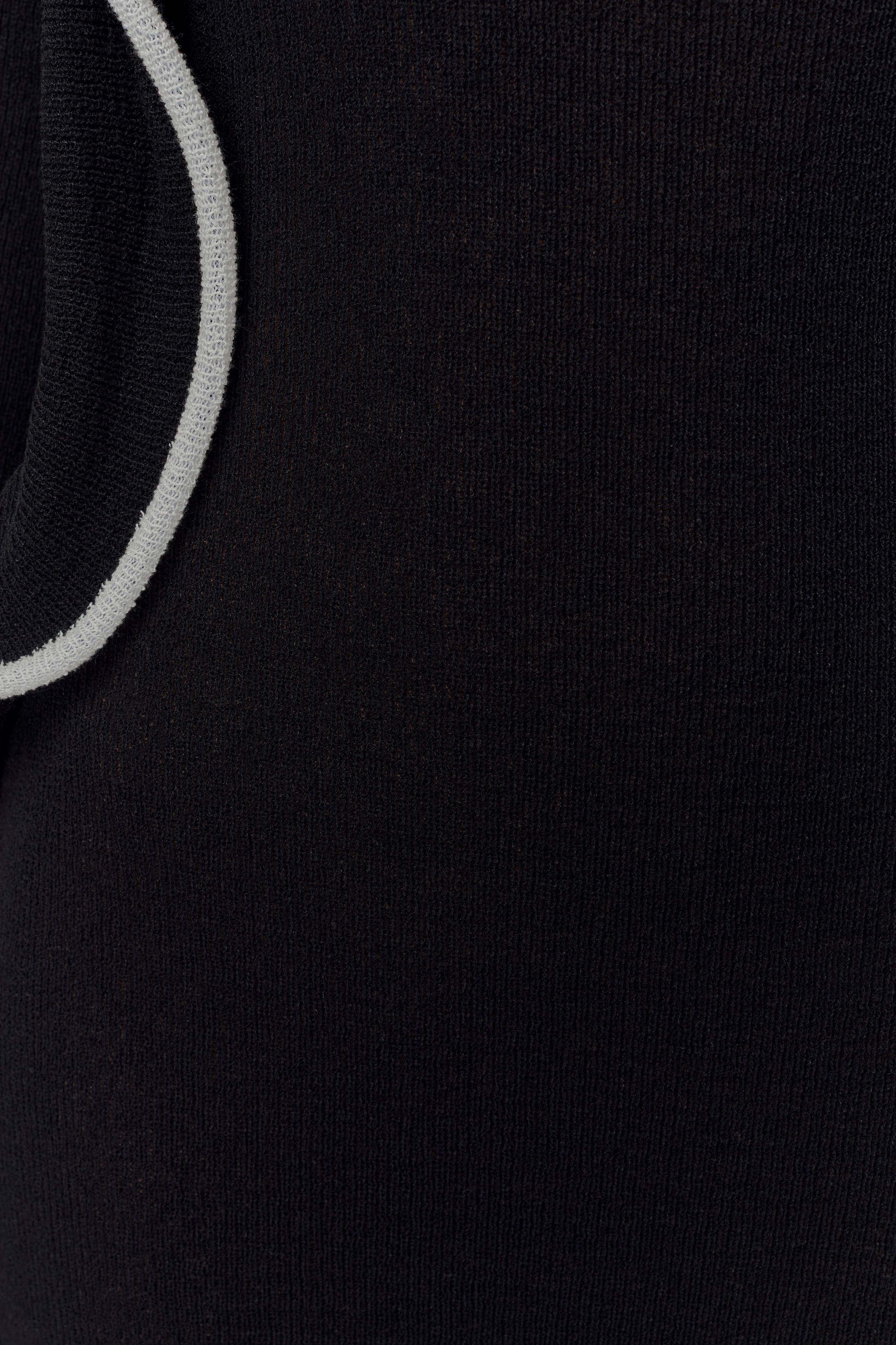 Black/white Off Shoulder Knit Maxi Dress