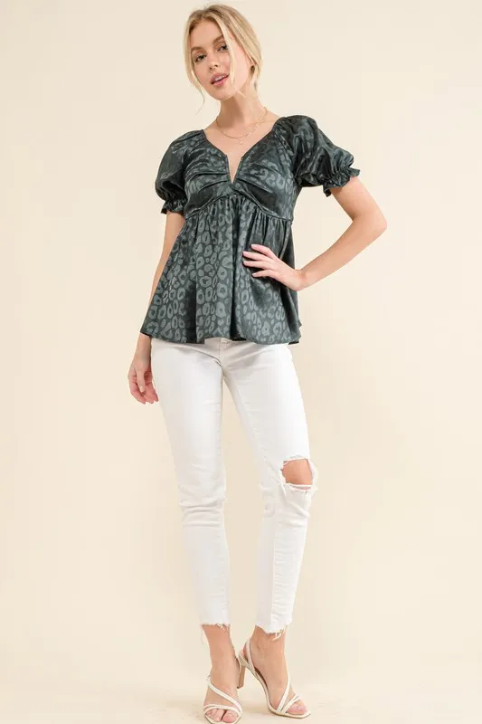 Satin Leopard V Wired Puff Sleeves Blouse