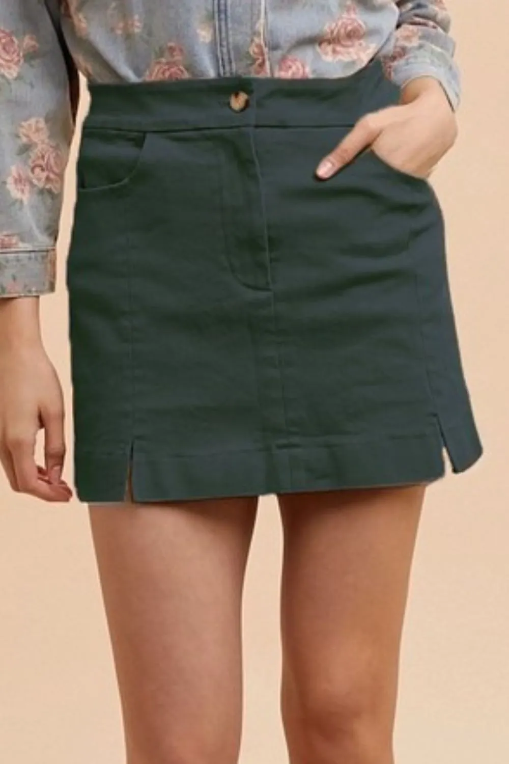 Wear Comfort Stretch Cotton Slit Detailed Mini Skirt