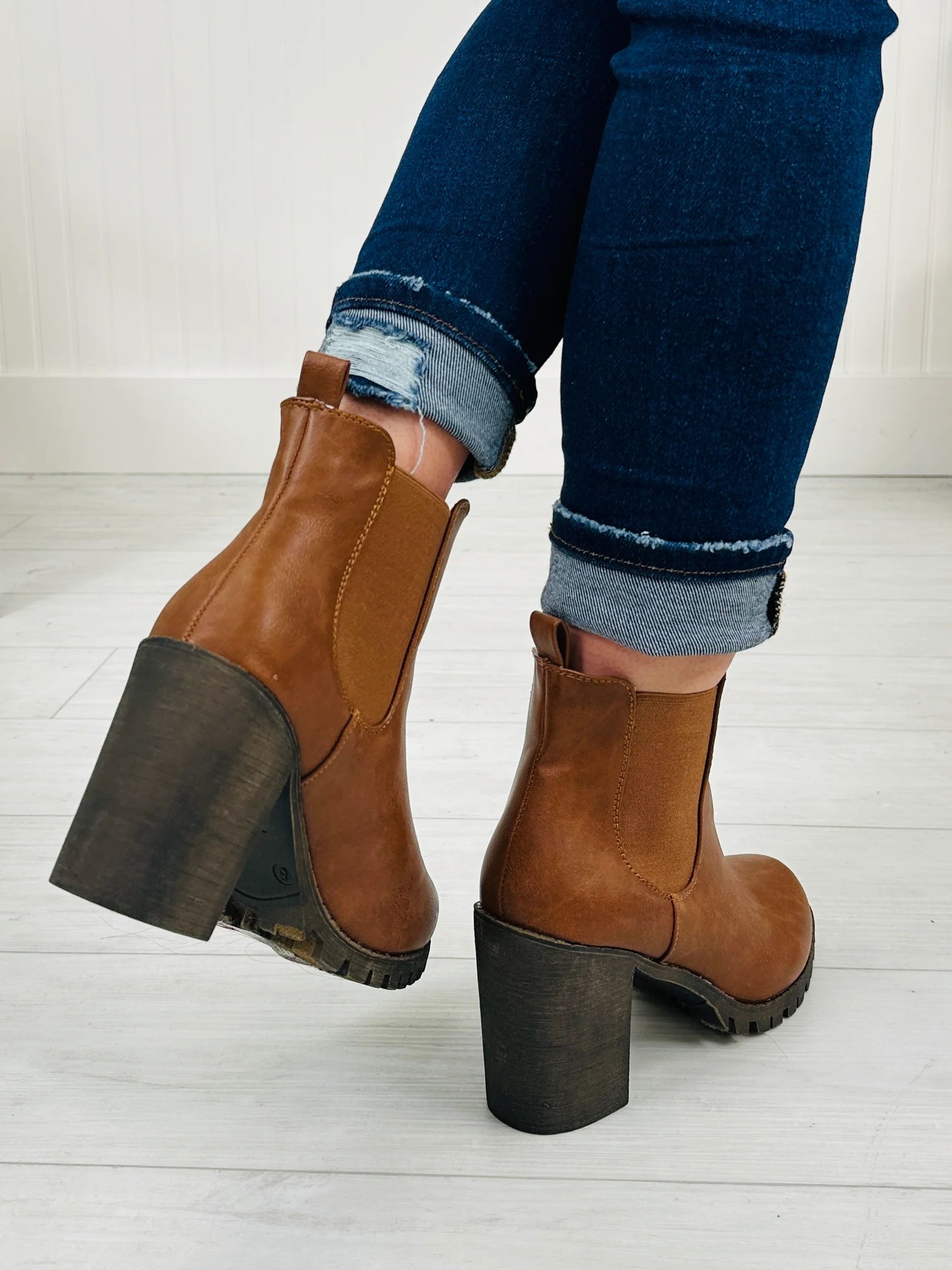 All In The Details Tummy Control Cuffed Skinny Jeans