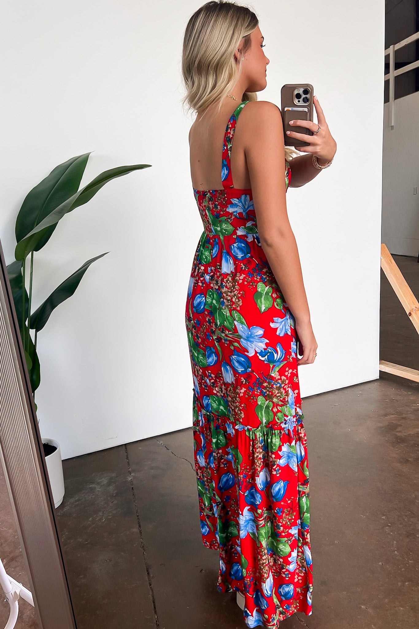 Exceptional Sight V-Neck Floral Maxi Dress