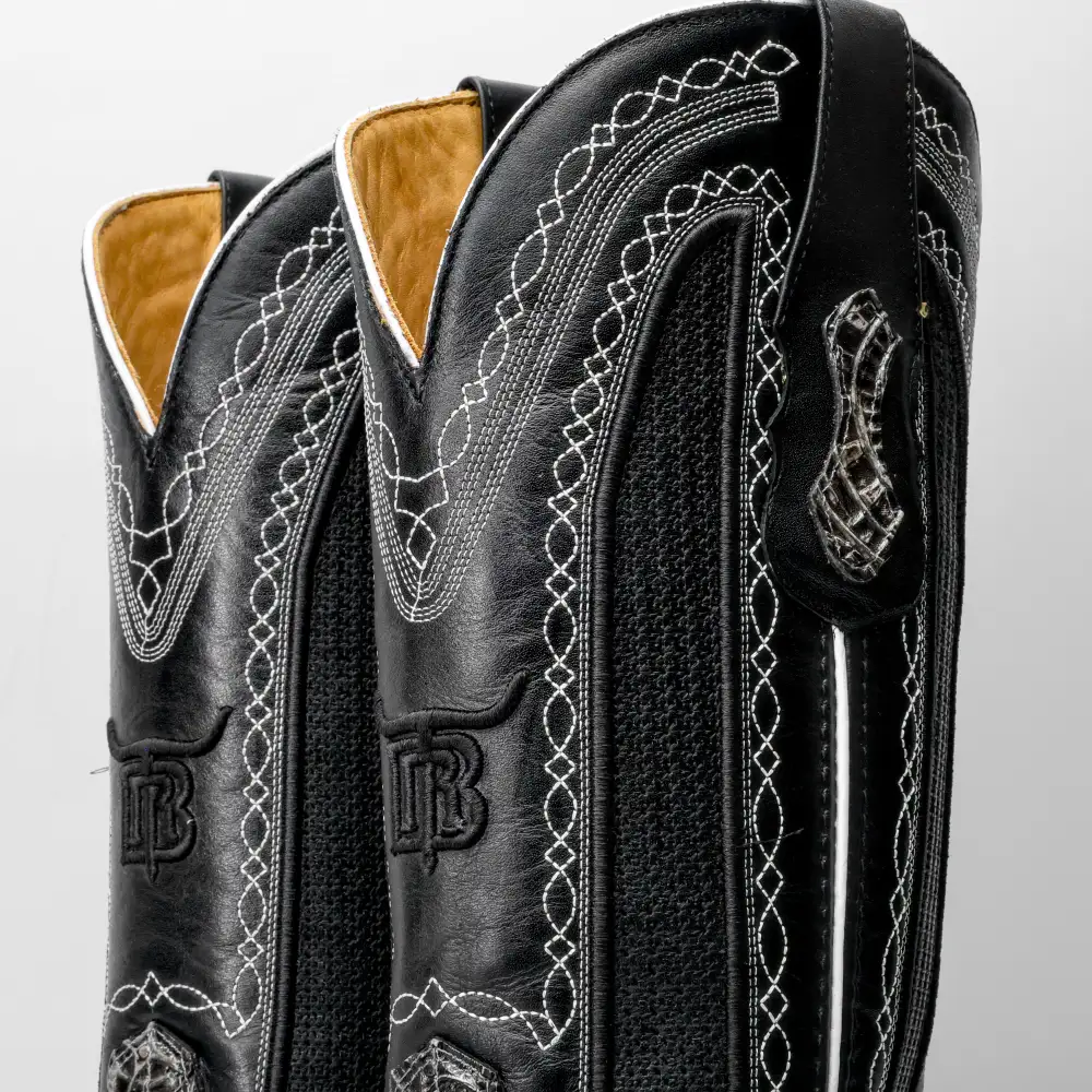 Ace Of Spades White/Black - Square Toe