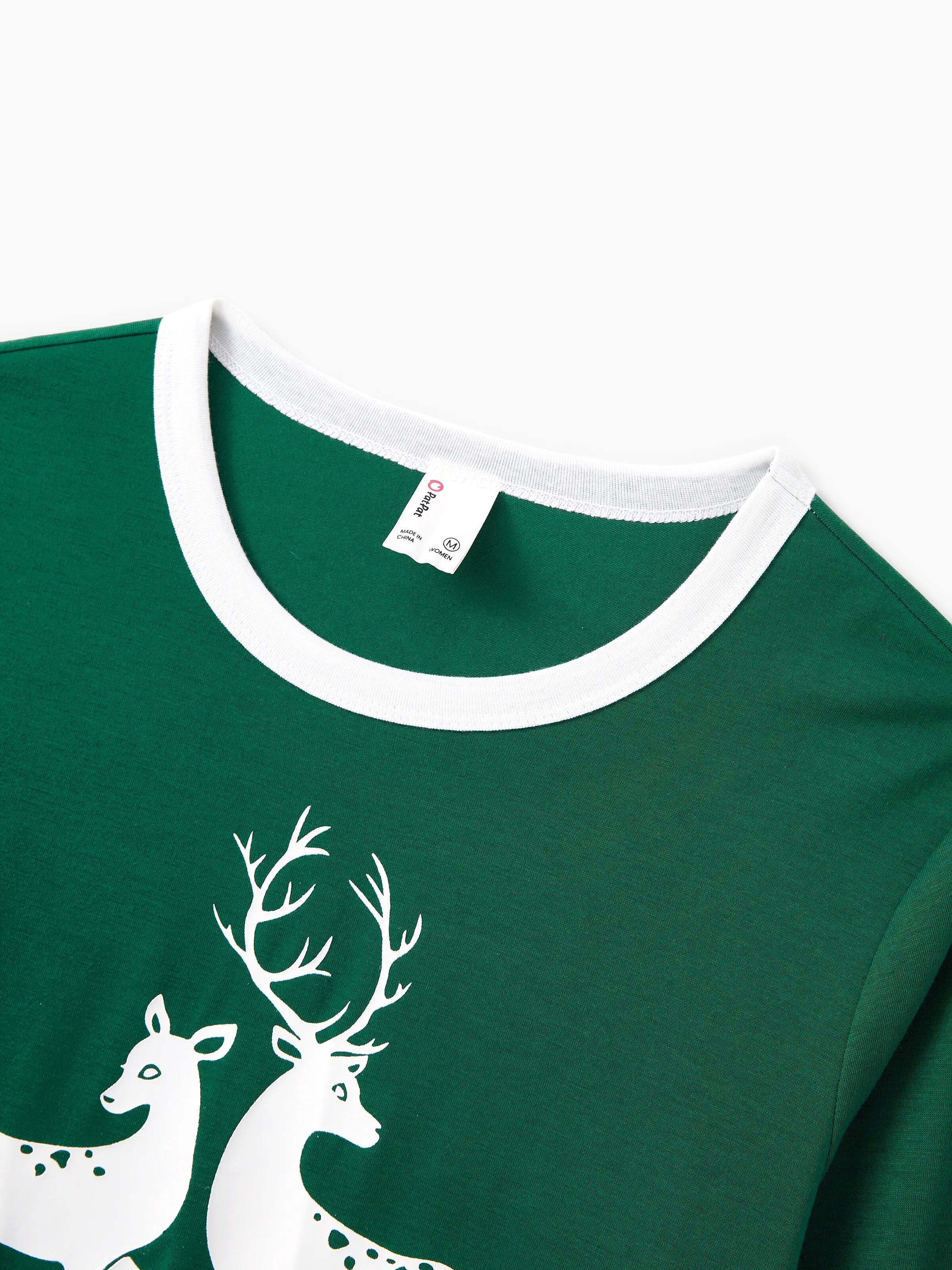 Christmas Family Matching Glow in the Dark Reindeer Tops Allover Pattern Pants Pajamas Sets with Christmas Socks blackishgreen