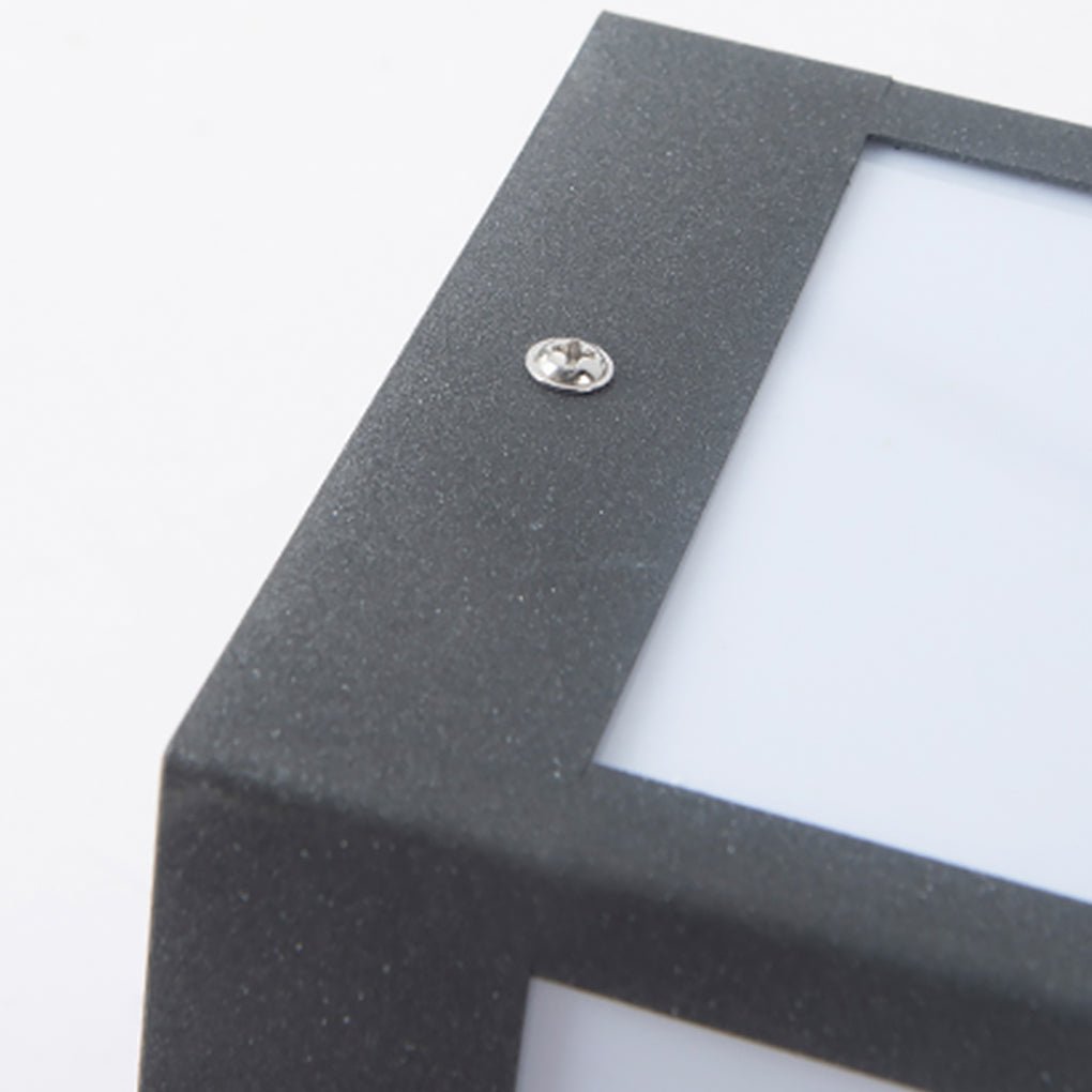 Modern Minimalist Solar Outdoor Waterproof LED Wall Light for Courtyard Balcony Aisle