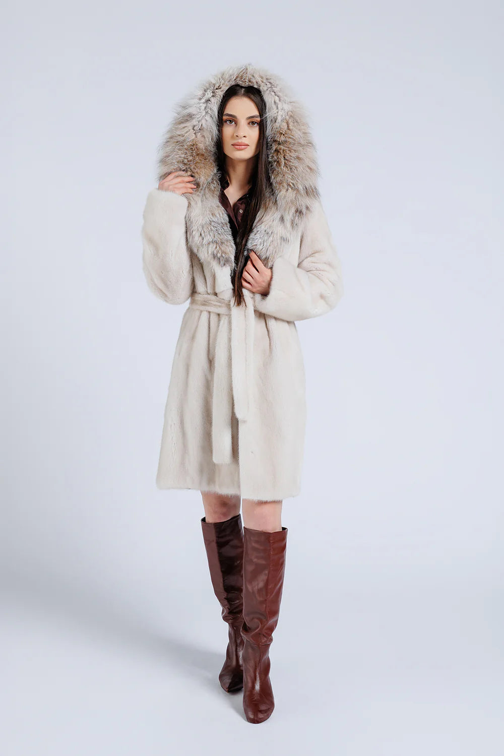 Haină din Blană Naturală de Vizon, cu Glugă din Blană Naturală de Lynx, Cordon din Blană, Femei, Pearl 199