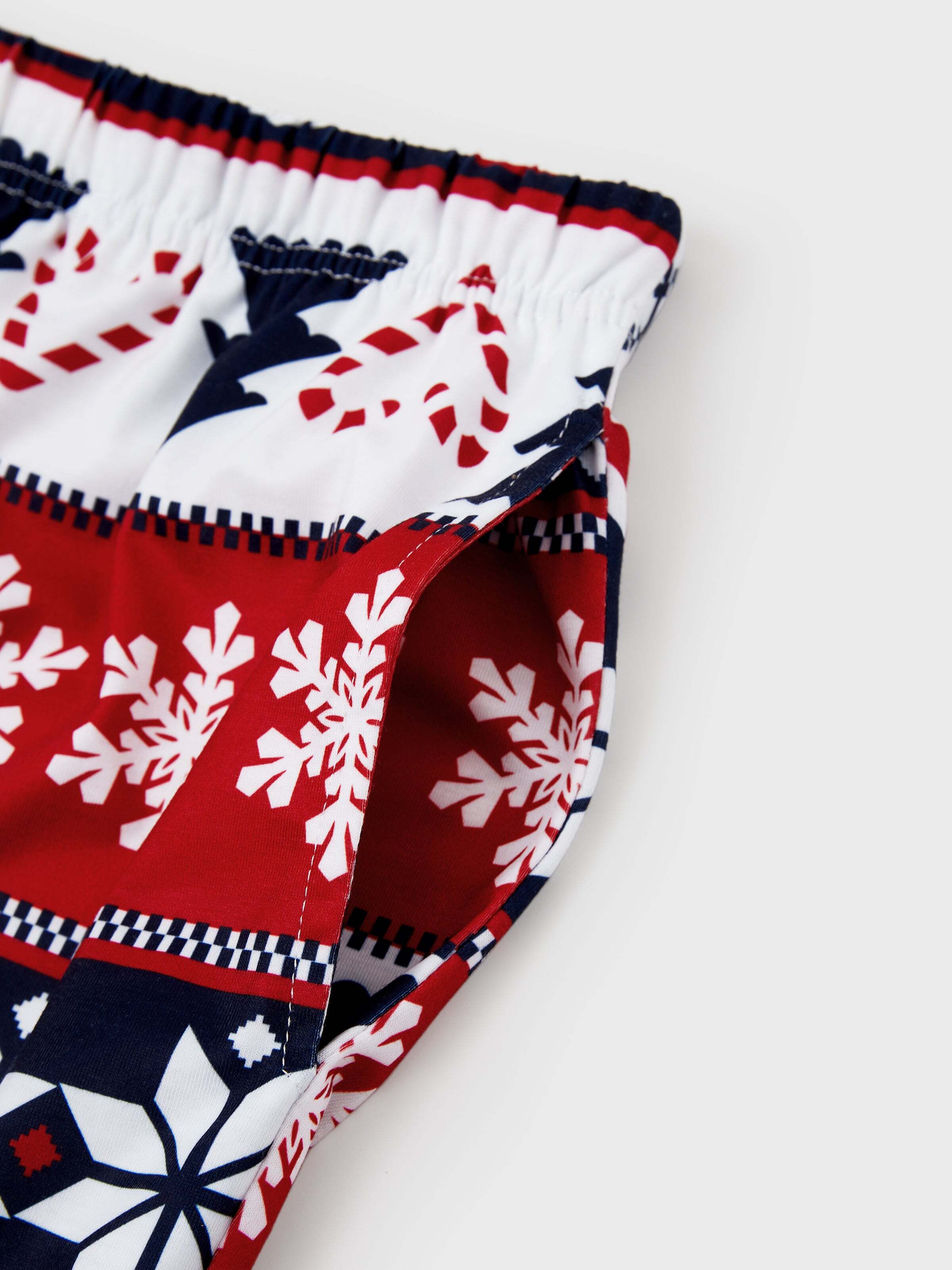 Christmas Matching Family Pajamas Set Glow In The Dark Santa Claus Print PJS with Christmas Socks Deep Blue