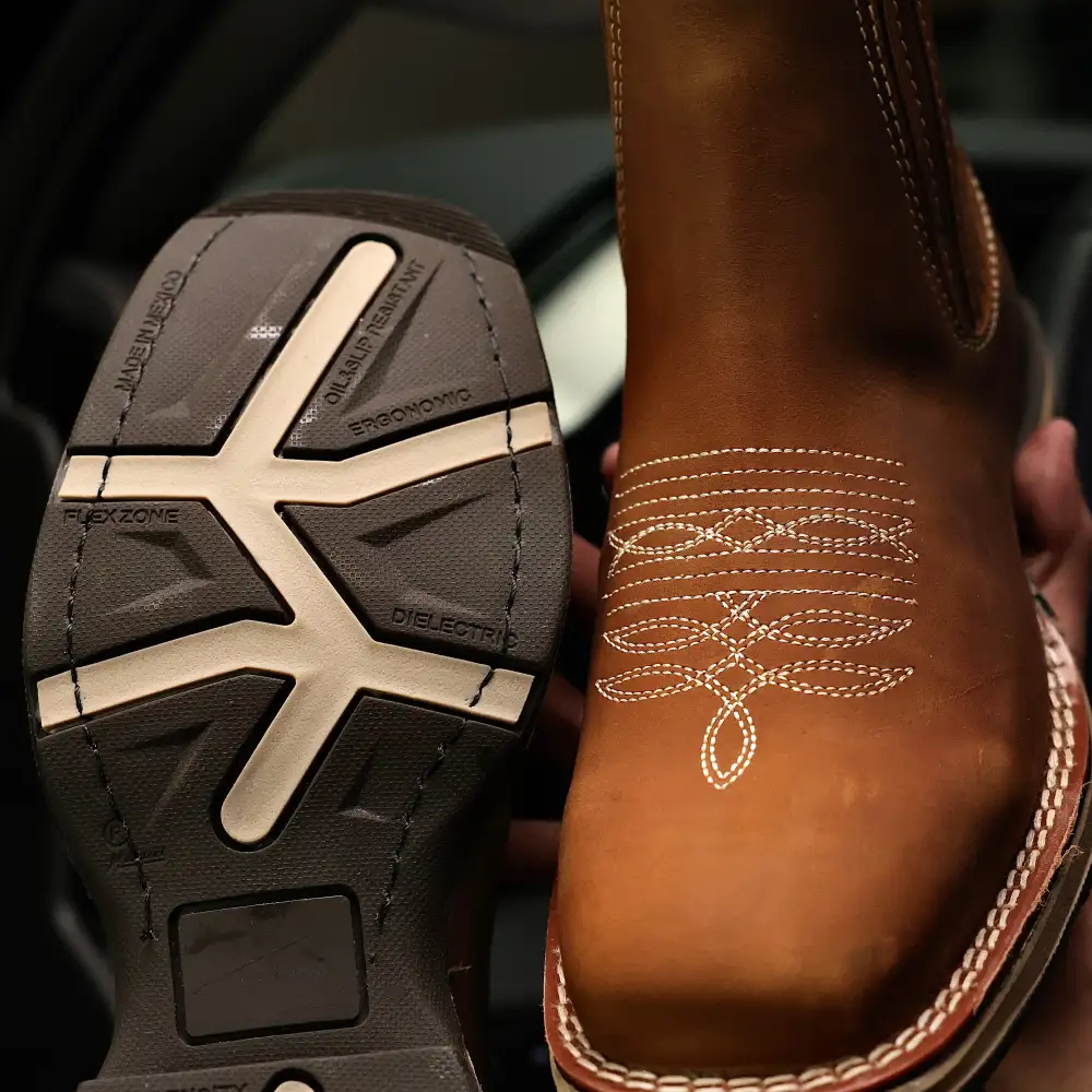 Tan Leather Botin With Lightweight Soles - Square Toe