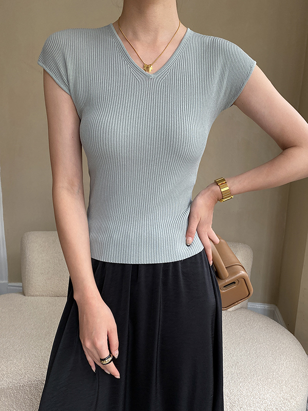 Solid Color Short Sleeves Skinny V-Neck T-Shirts