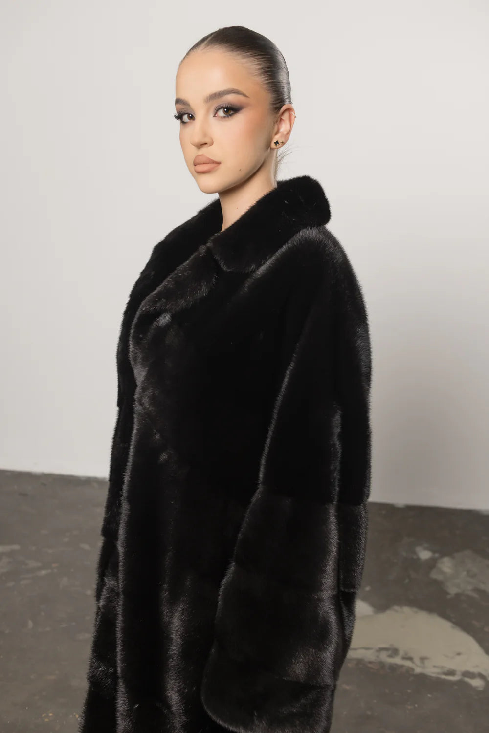 Palton din Blană Naturală de Vizon, Femei, Diamond Black 417