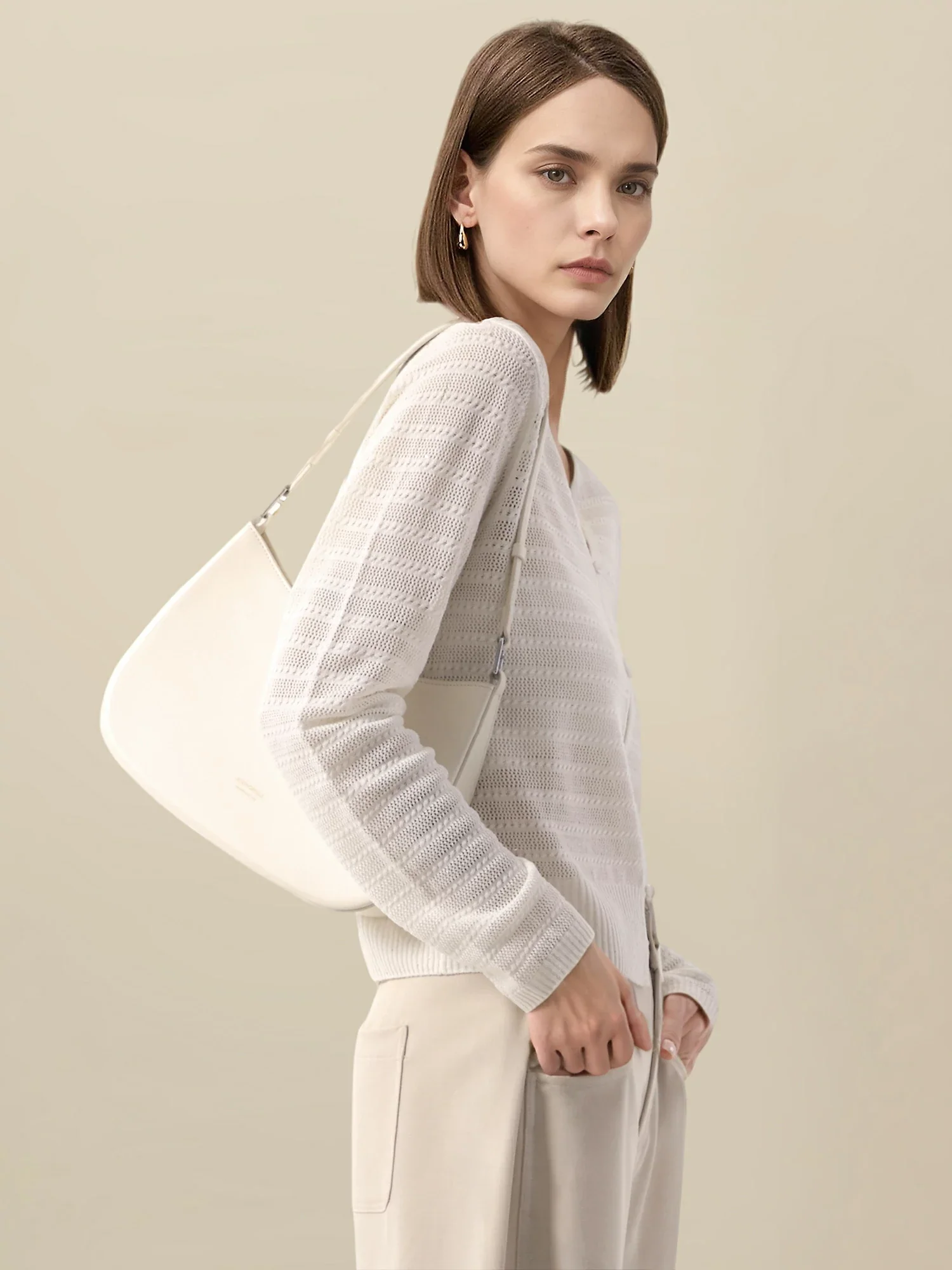 Linen & Lyocell V-Neck Long Sleeve Cardigan