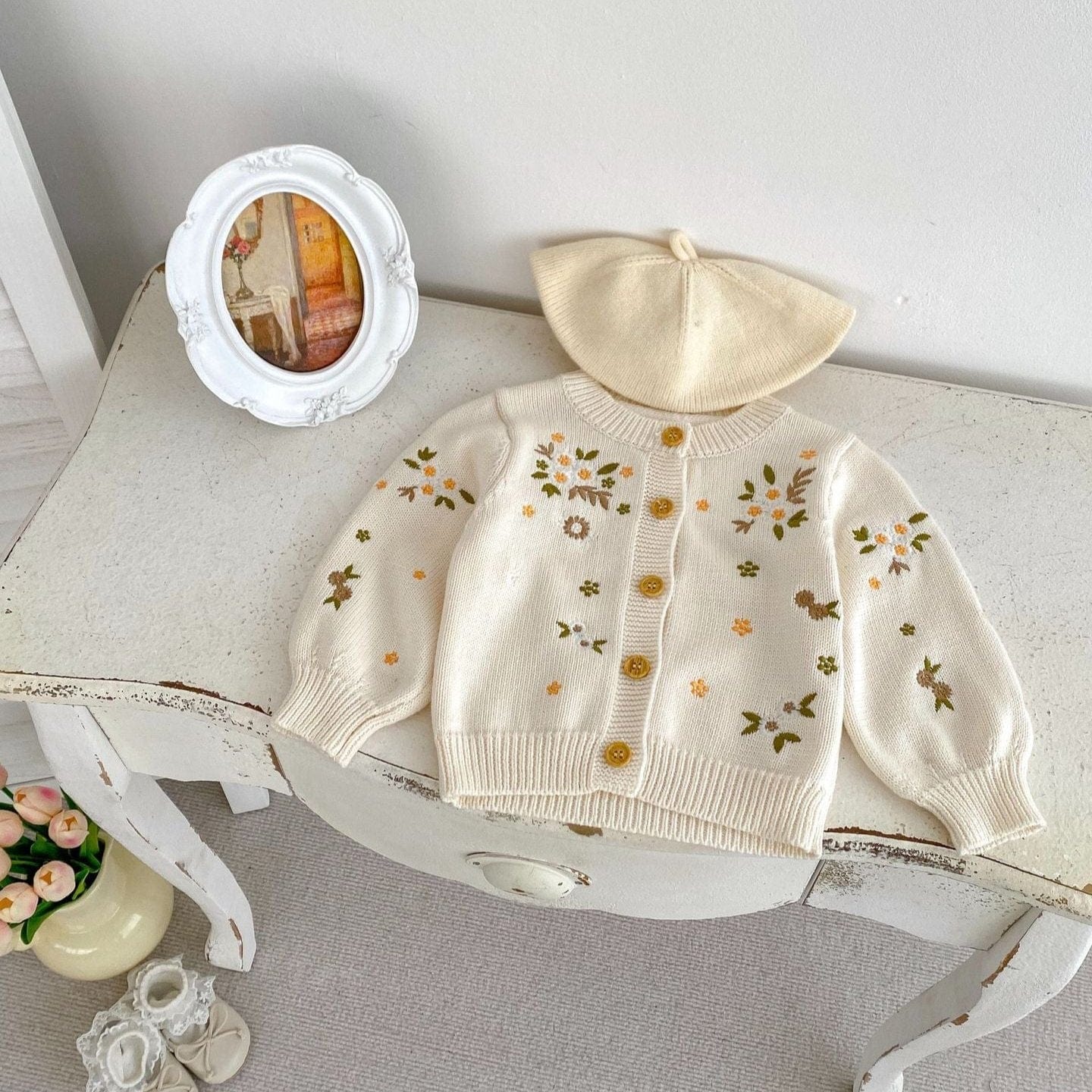 Embroidered Floral Beige Knit Cardigan