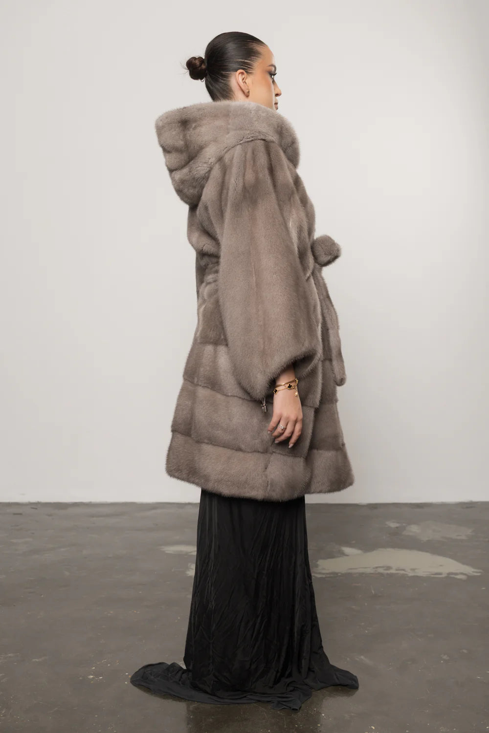 Haină din Blană Naturală de Vizon, cu Glugă și Cordon, Oversized, Silver Blue 419