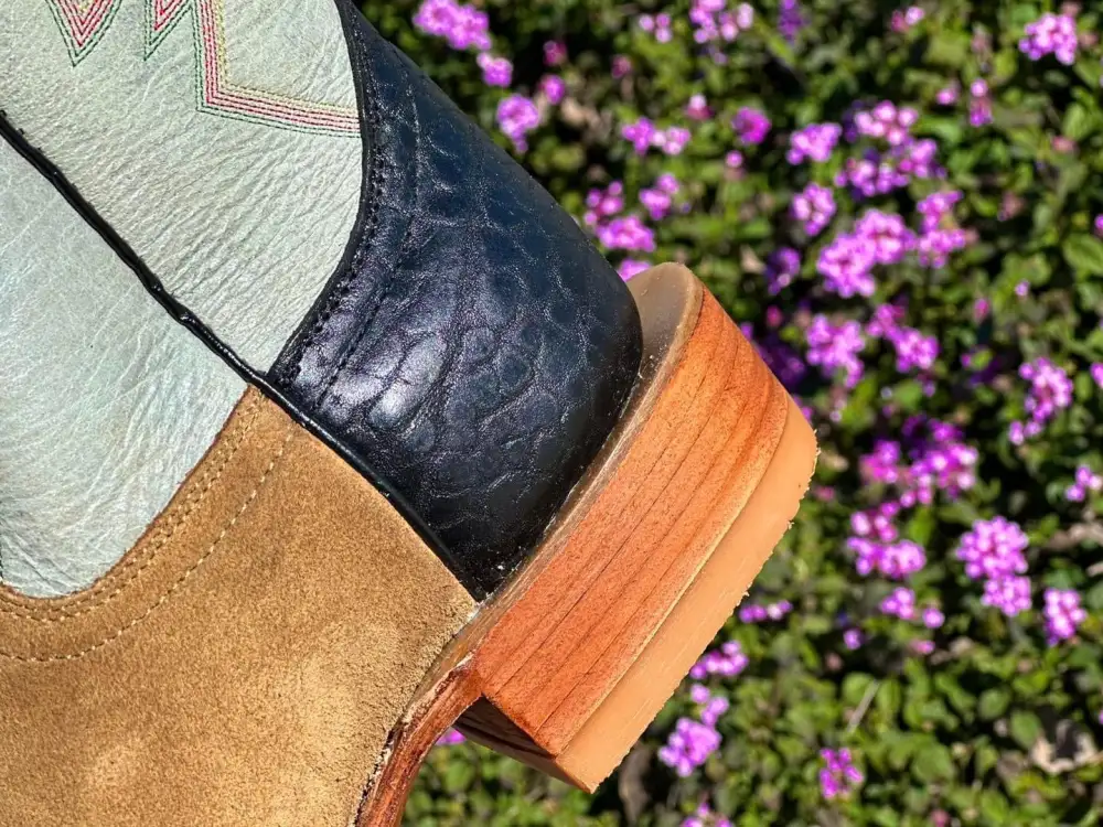 Men’s Honey Rough-Out Boots With White Shaft