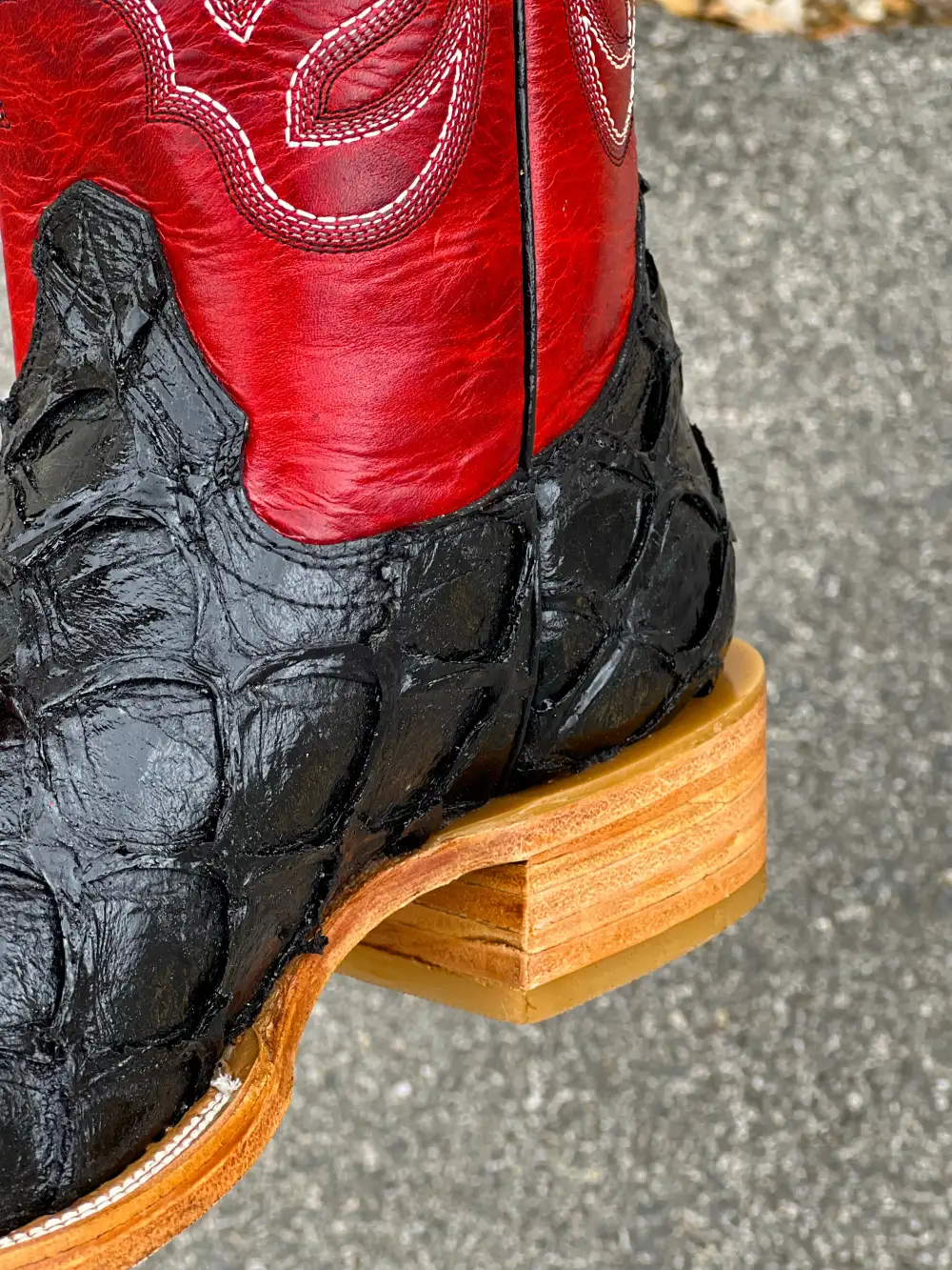 Men’s Black Pirarucu Leather Boots With Red Shaft and White Embroidery