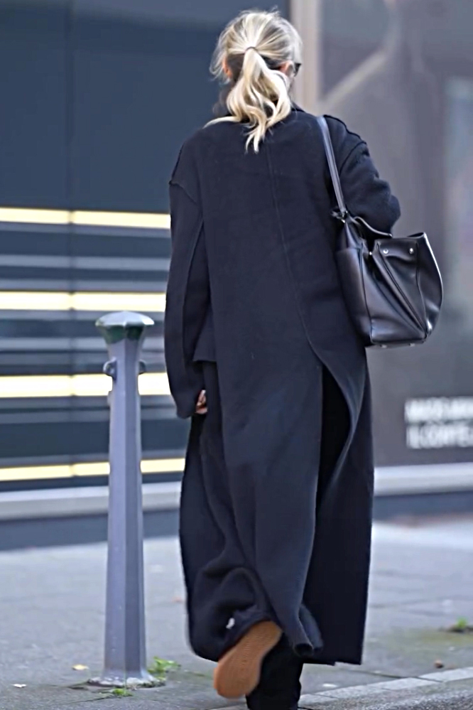 Solid color lapel casual long coat
