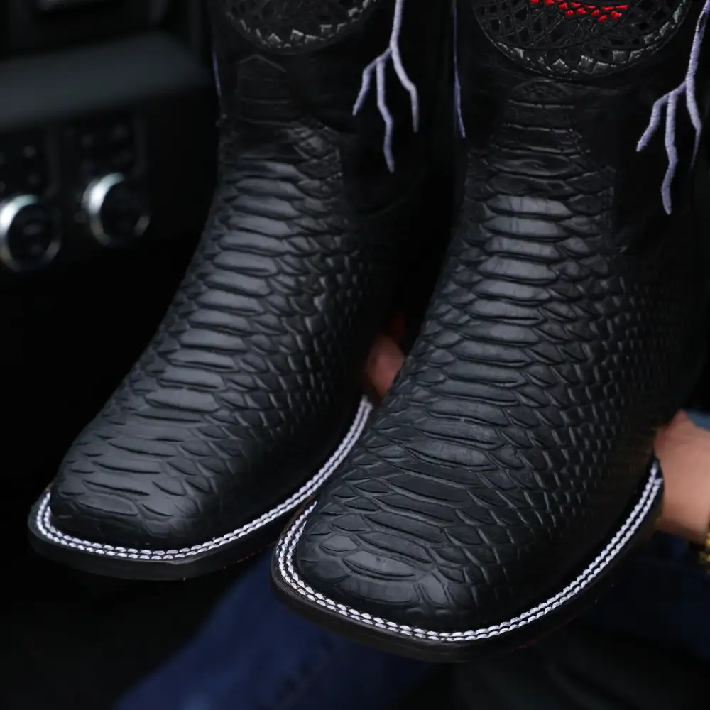 BLOWOUT SALE BOOT #31🚨