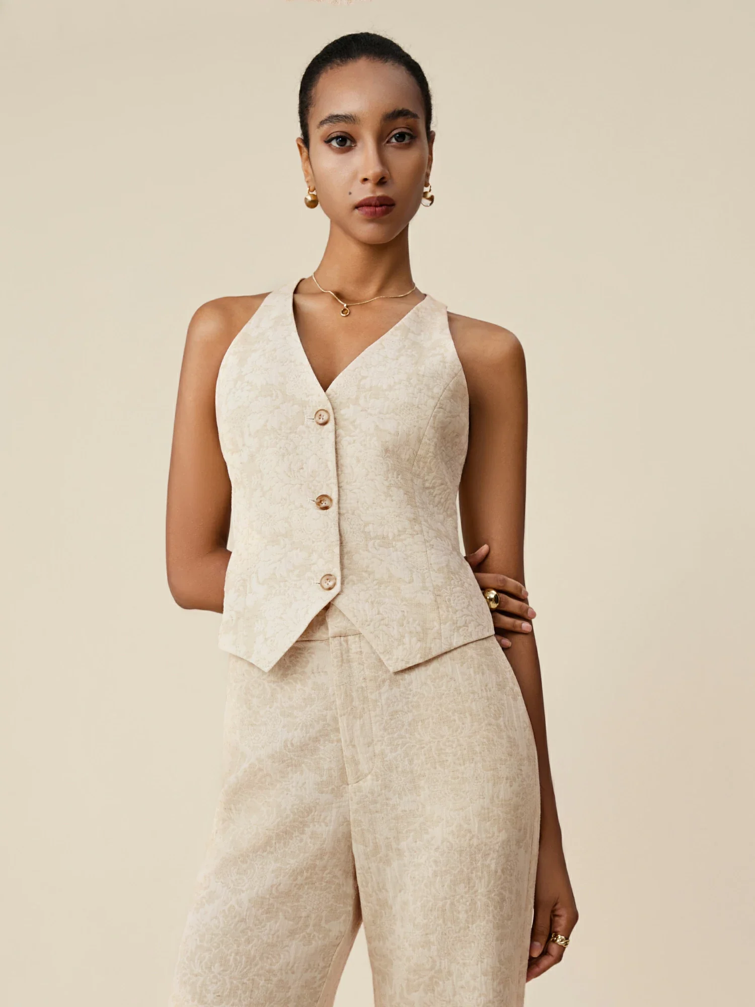 Cotton & Linen V-Neck Jacquard Vest