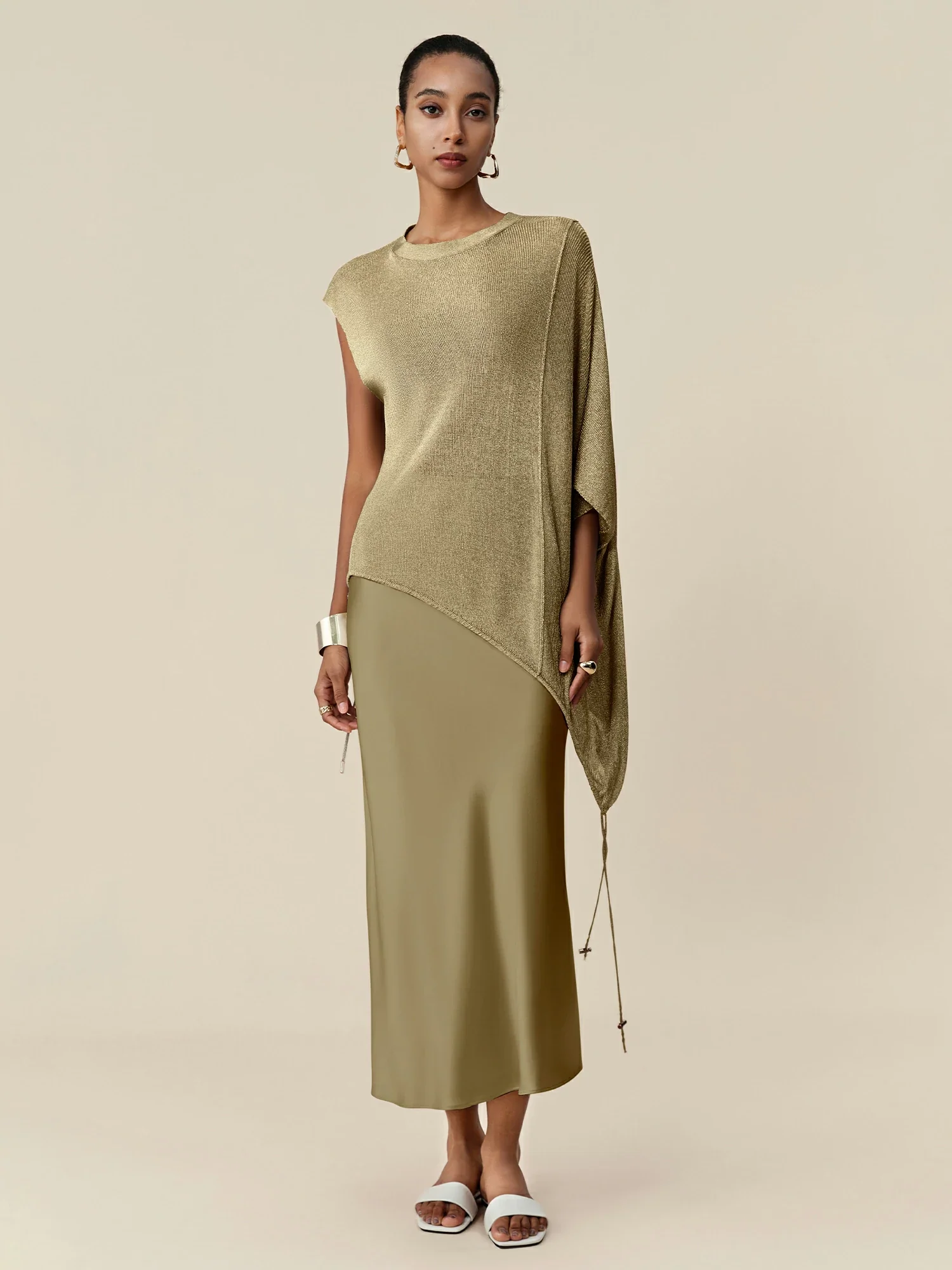 Round Neck Short Sleeve Drawstring Glitter Top