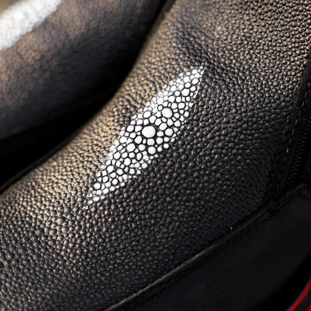 Black Stingray Leather Botin With 3D Lightweight Soles - Square Toe