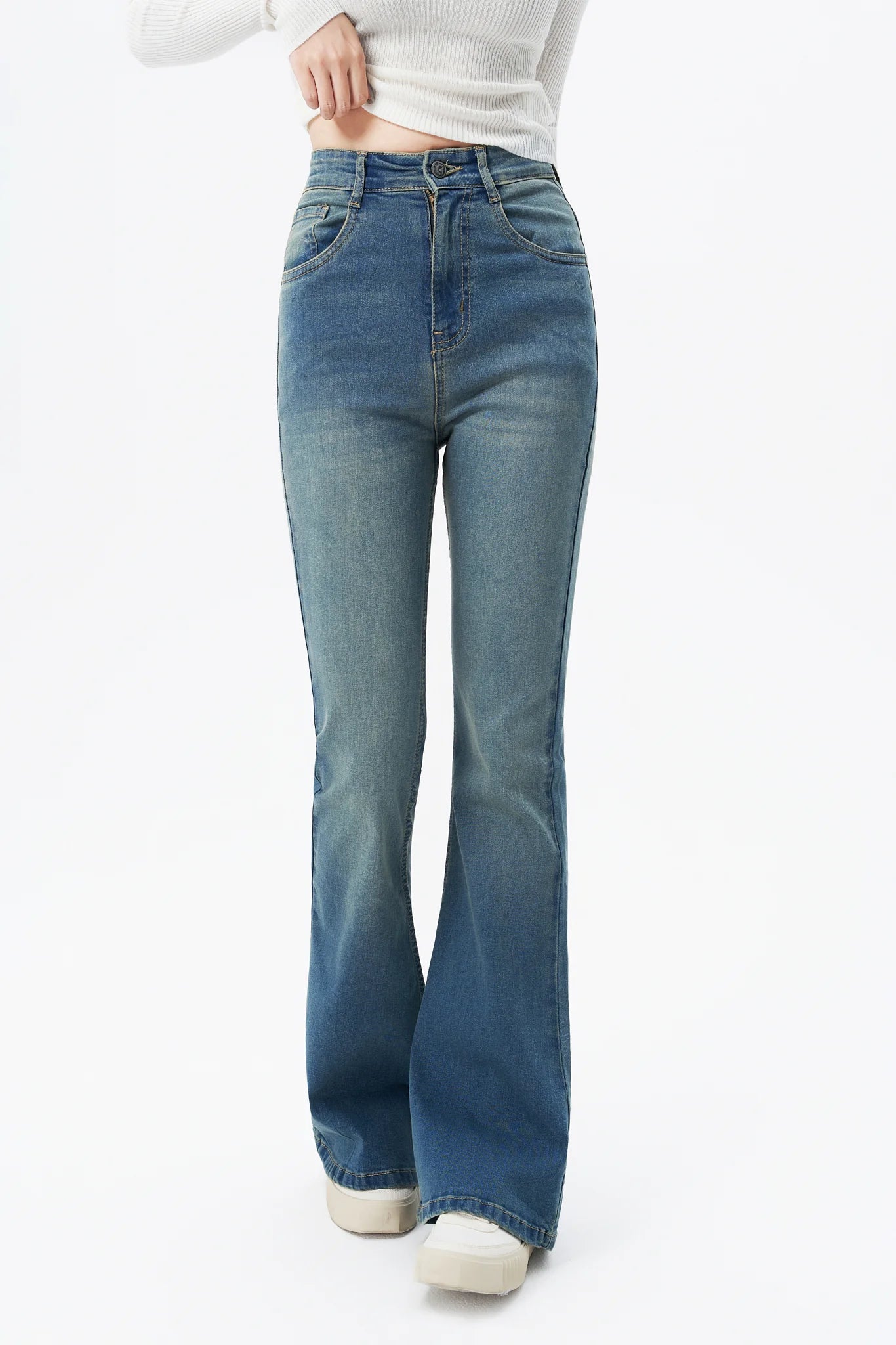 Classic Vogue Flare Jeans