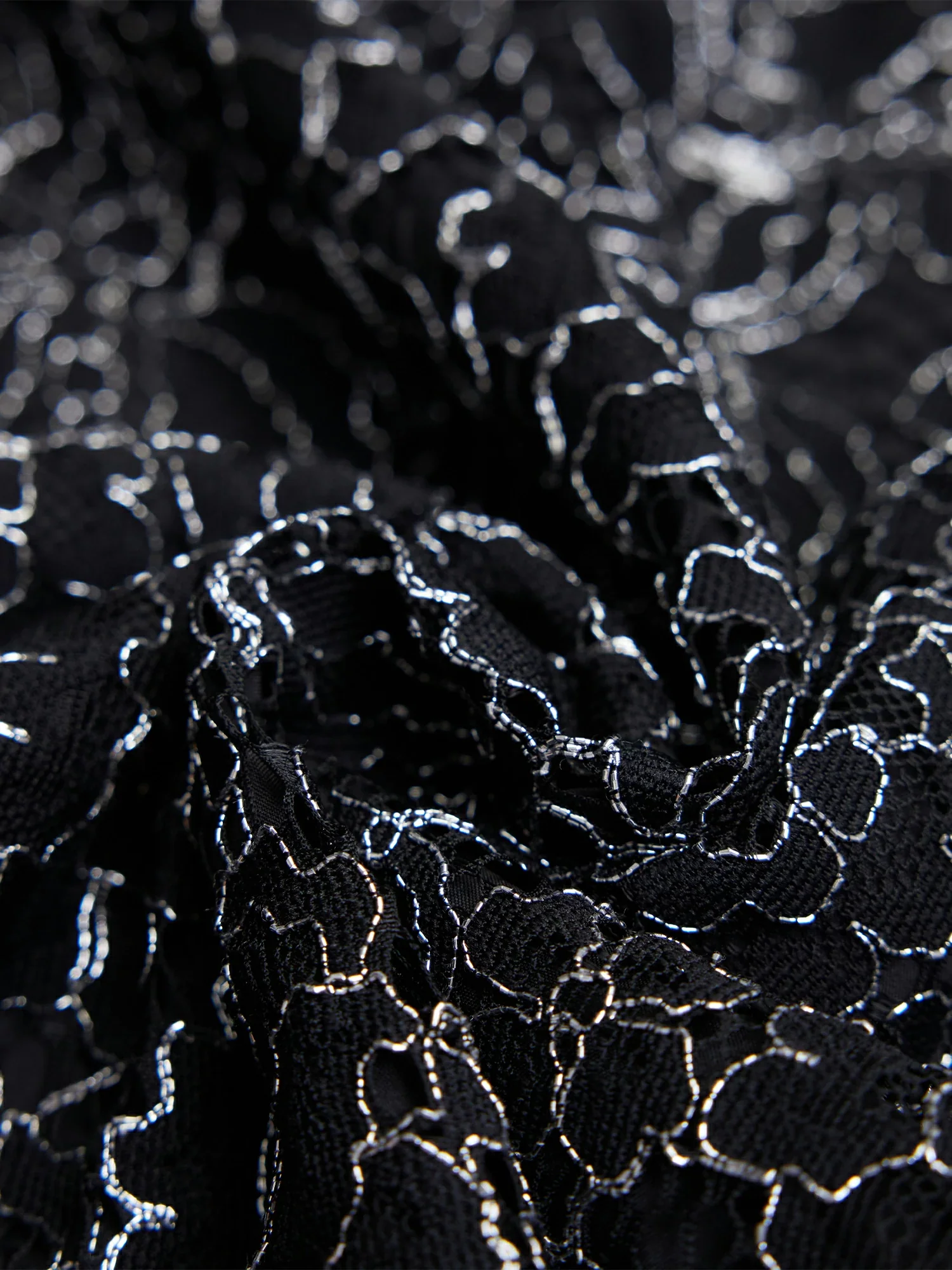 Round Neck Sleeveless Silver Metallic Lace Dress